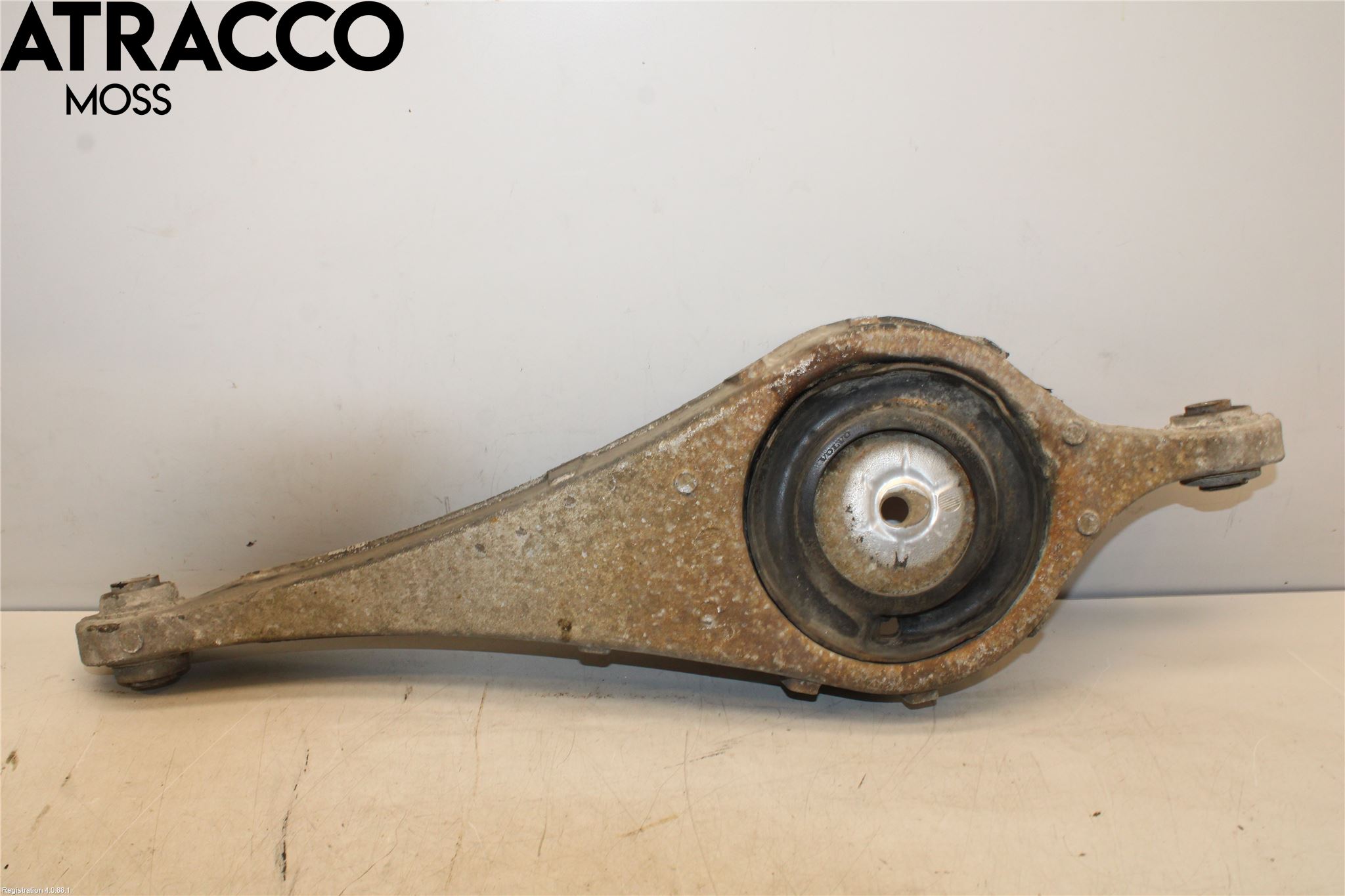 Volvo XC60 09-13 Bærearm Bak  Venstre - Høyre