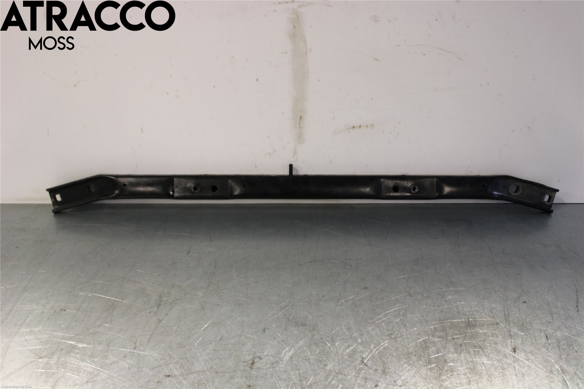 BMW 7 F01/02/03/04 09-15 Radiator Feste - Ramme - Bjelk