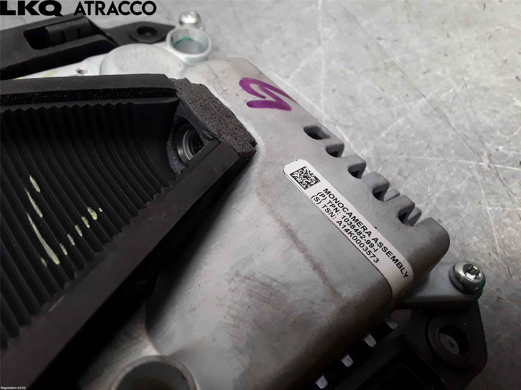 Tesla MODEL S 13- Parkeringshjelp Kamera