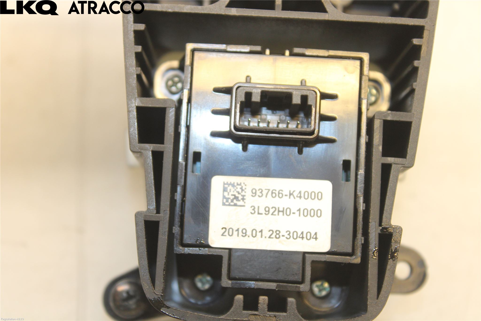 Hyundai KONA/ELECTRIC OS 18-23 Bryter Parkeringsbrems