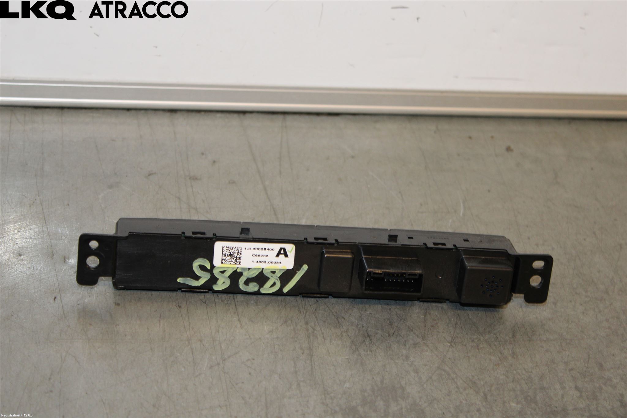 Mitsubishi OUTLANDER 13-21 Bryter Varsel (Nødblink)