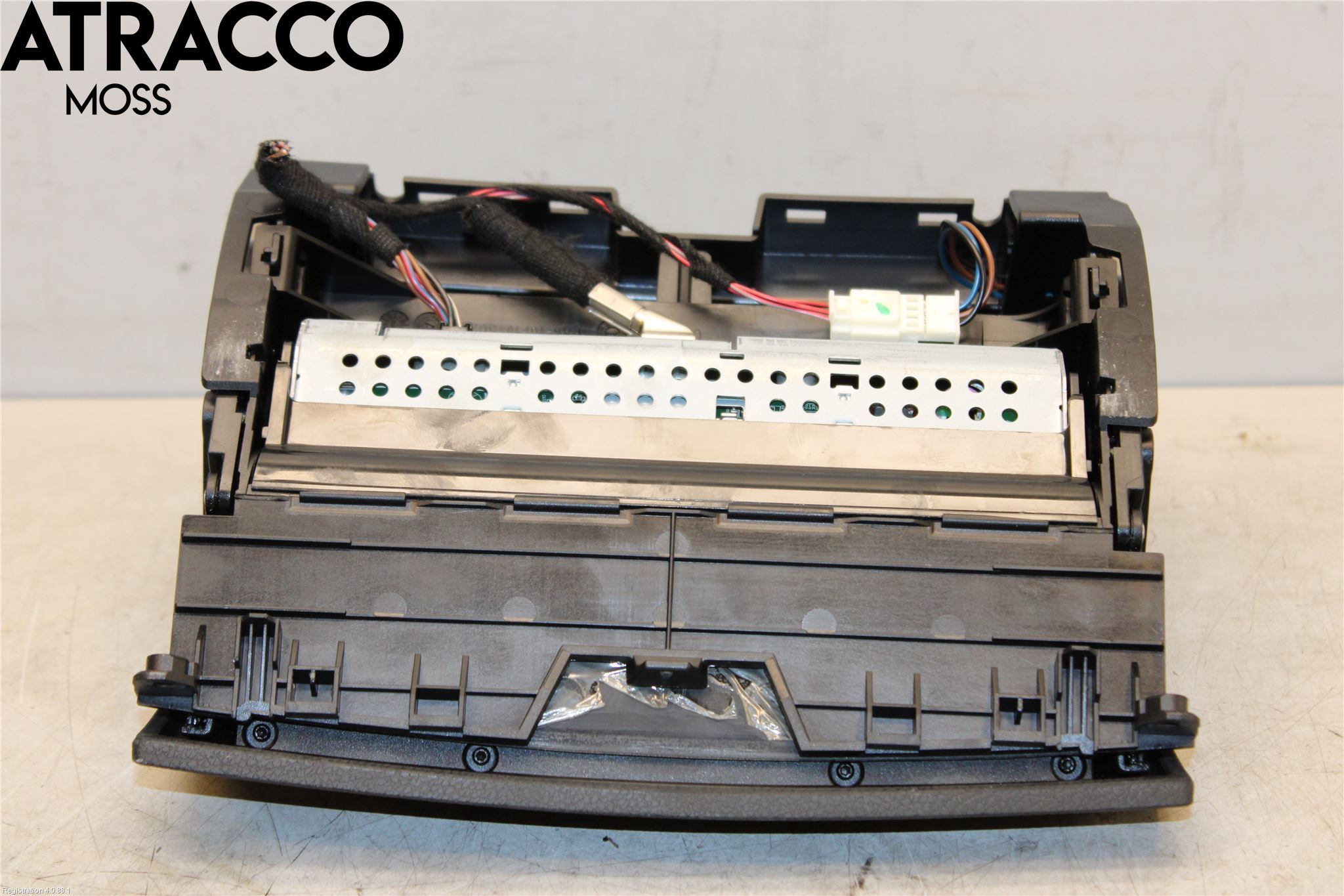 Mercedes-Benz MB C-KLASS (W204) 07-15 Multifunktionsdisplay