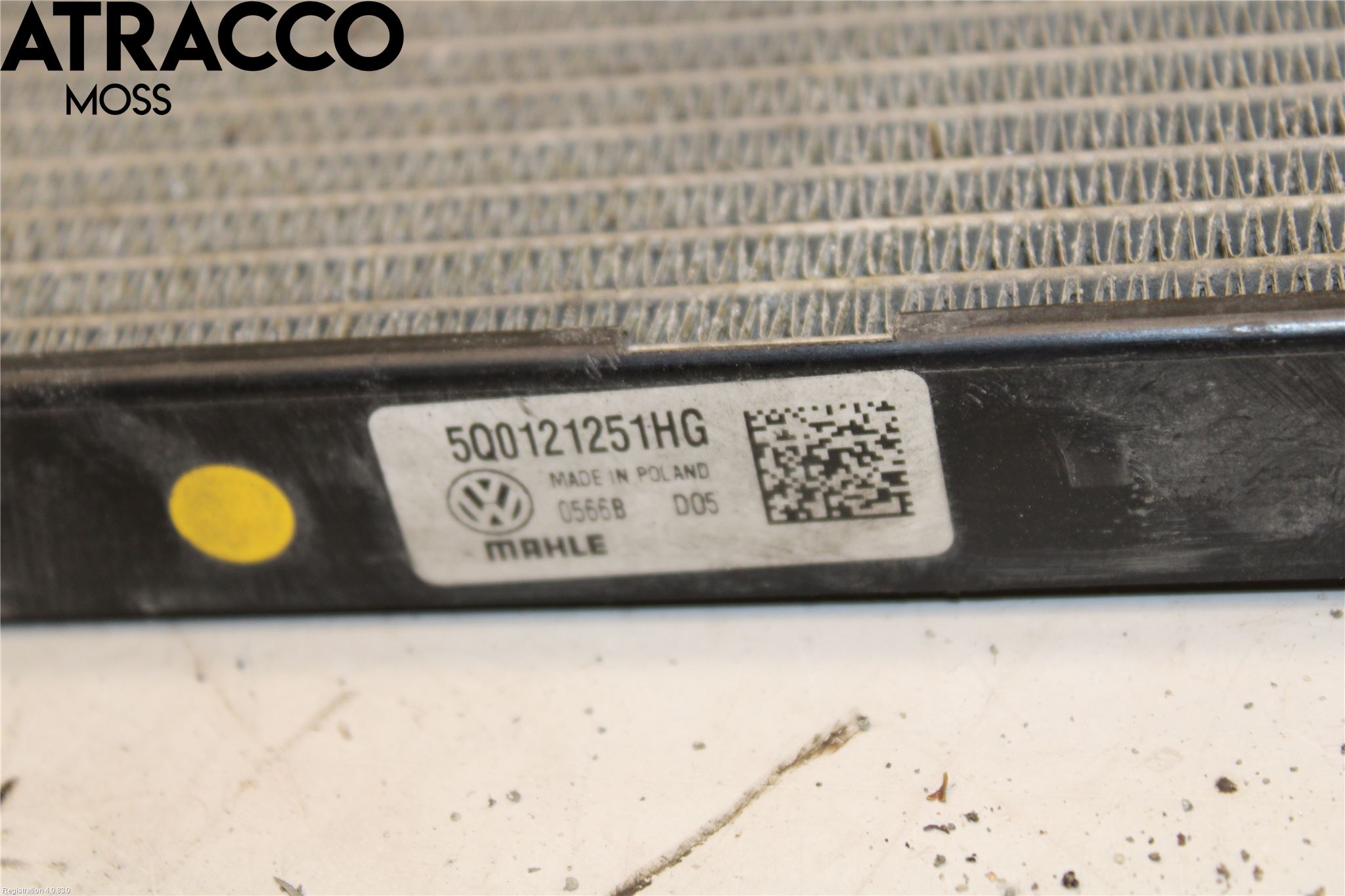 Volkswagen VW GOLF / E-GOLF VII 13-20 Radiator Oljekjøler Automatgea