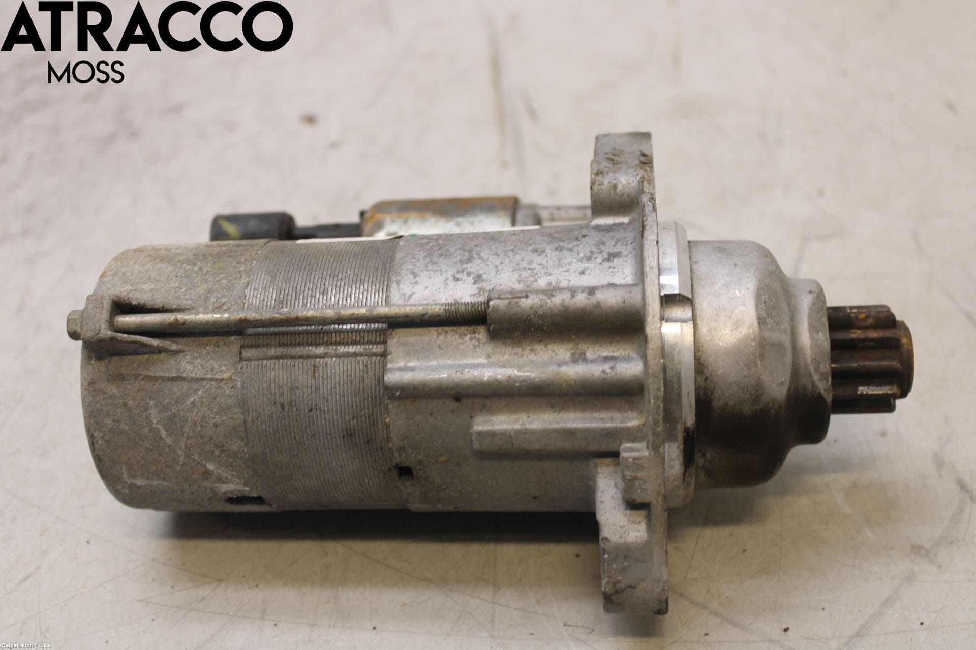 Volkswagen VW CADDY 04-10 Startmotor