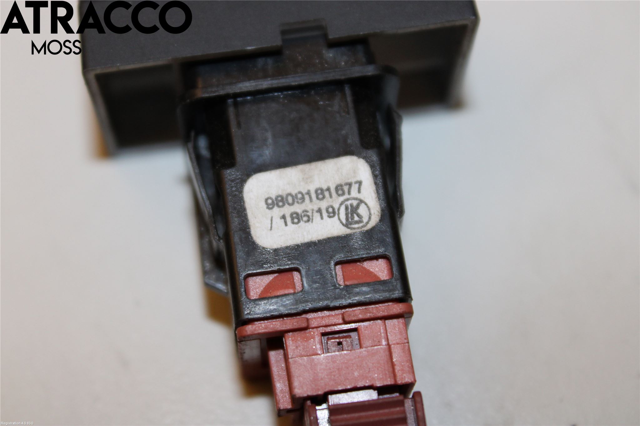 Toyota PROACE II 16- Bryter Varsel (Nødblink)