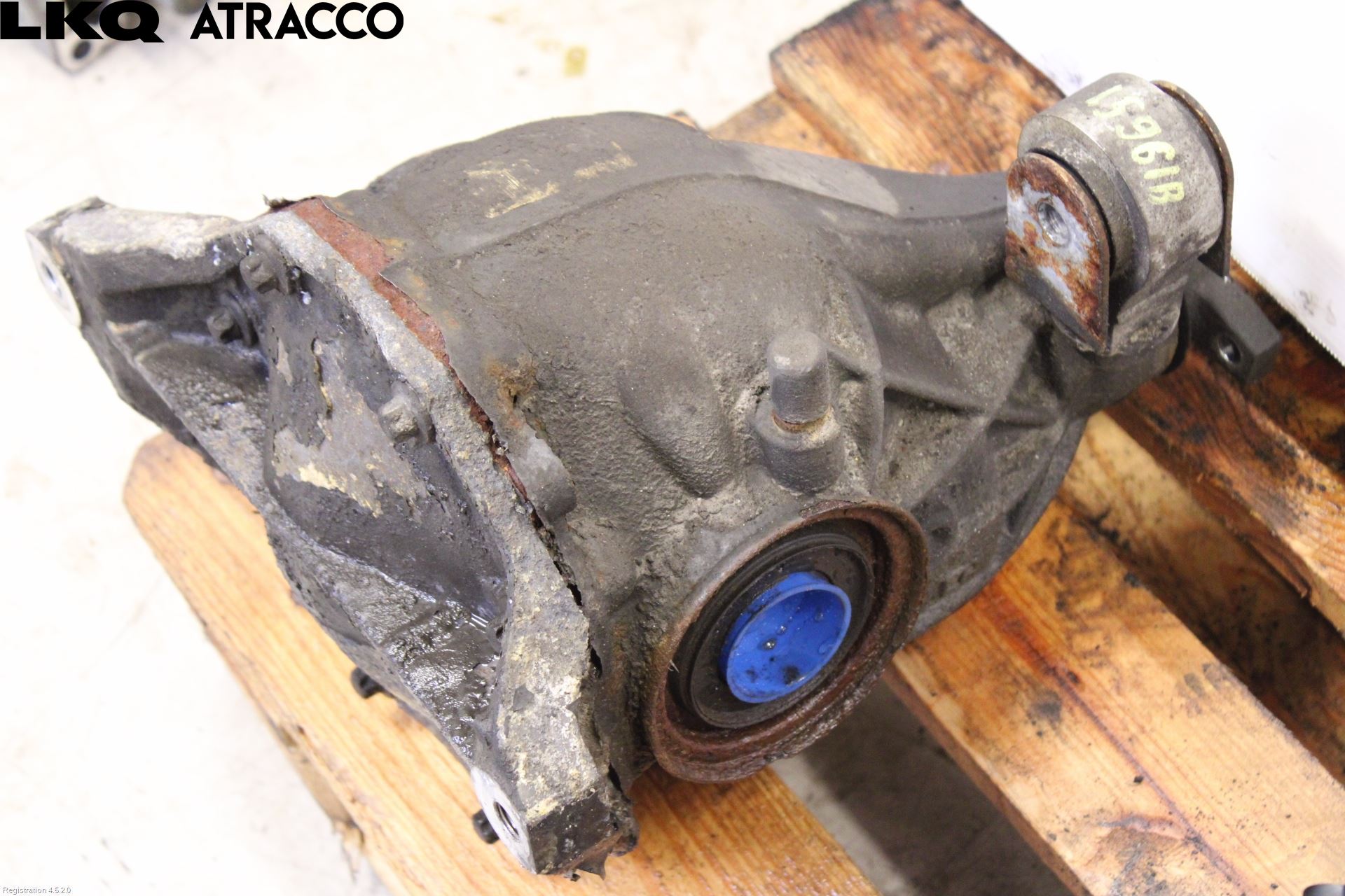 Mercedes-Benz MB E-KLASS (W212) 09-16 Bakaksel Kardang Bak -Diff