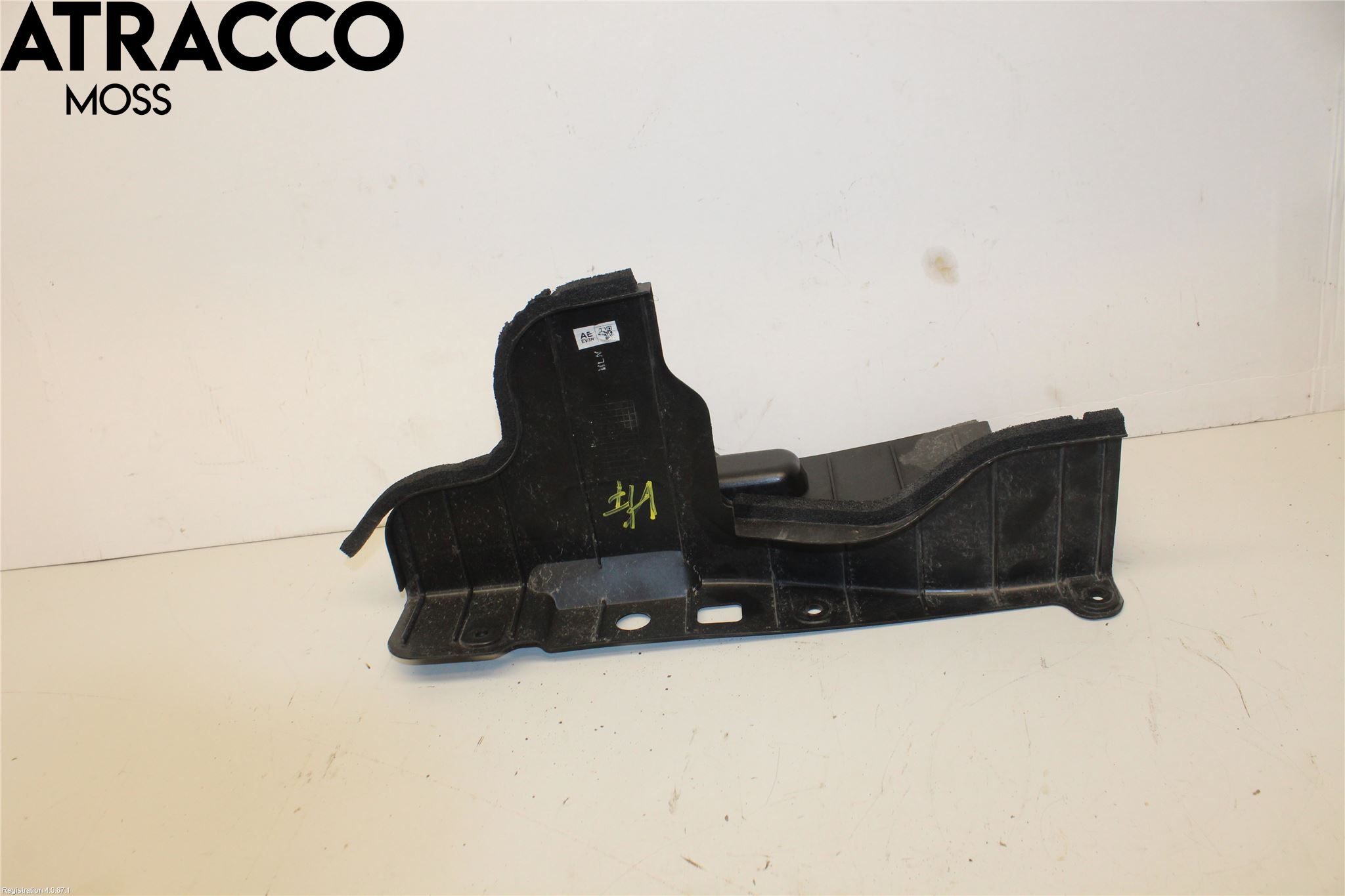 Hyundai IONIQ AE 17-22 Luftstyring Front