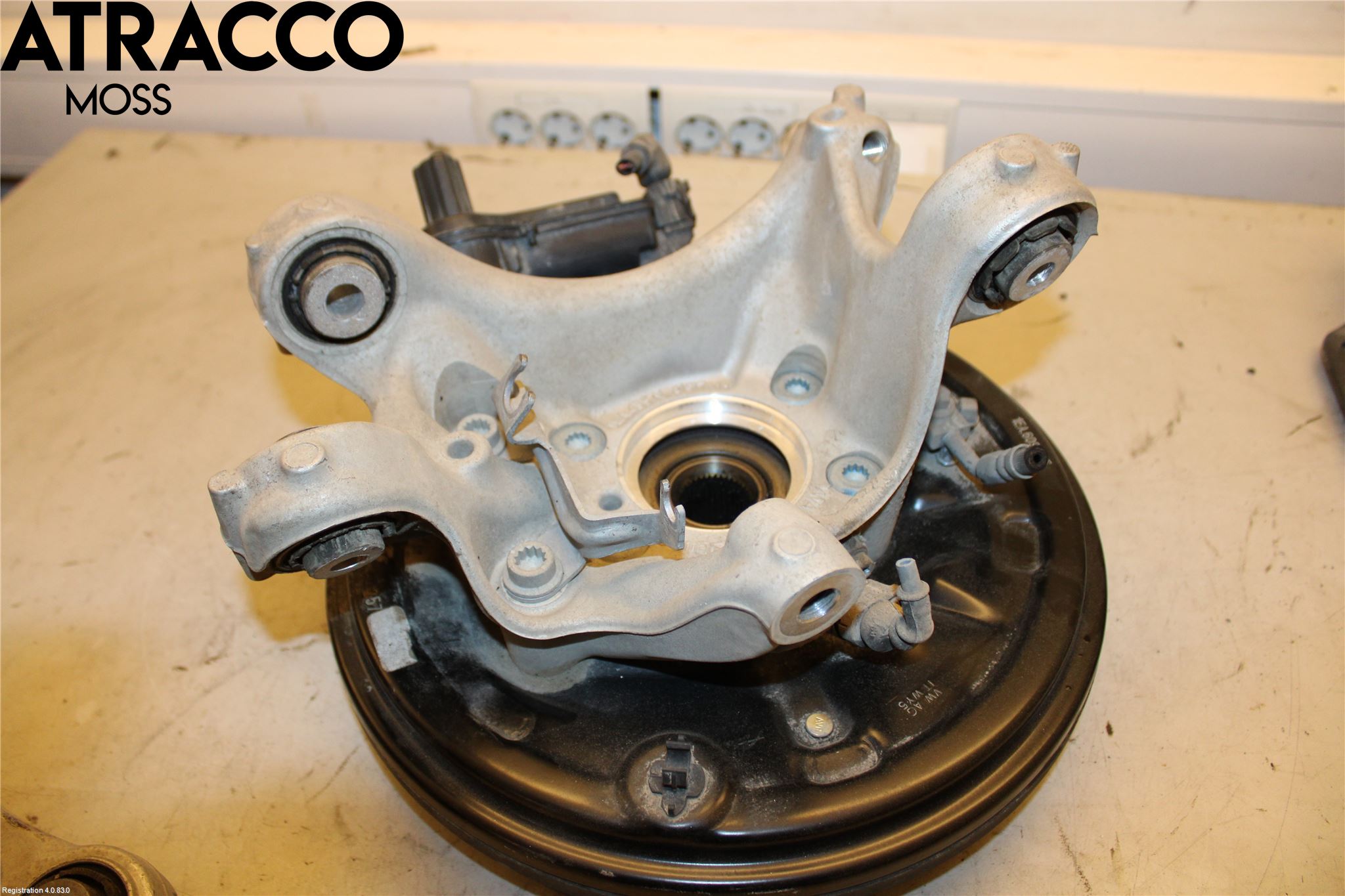 Audi Q4 E-TRON FZ 22- Spindel Vb