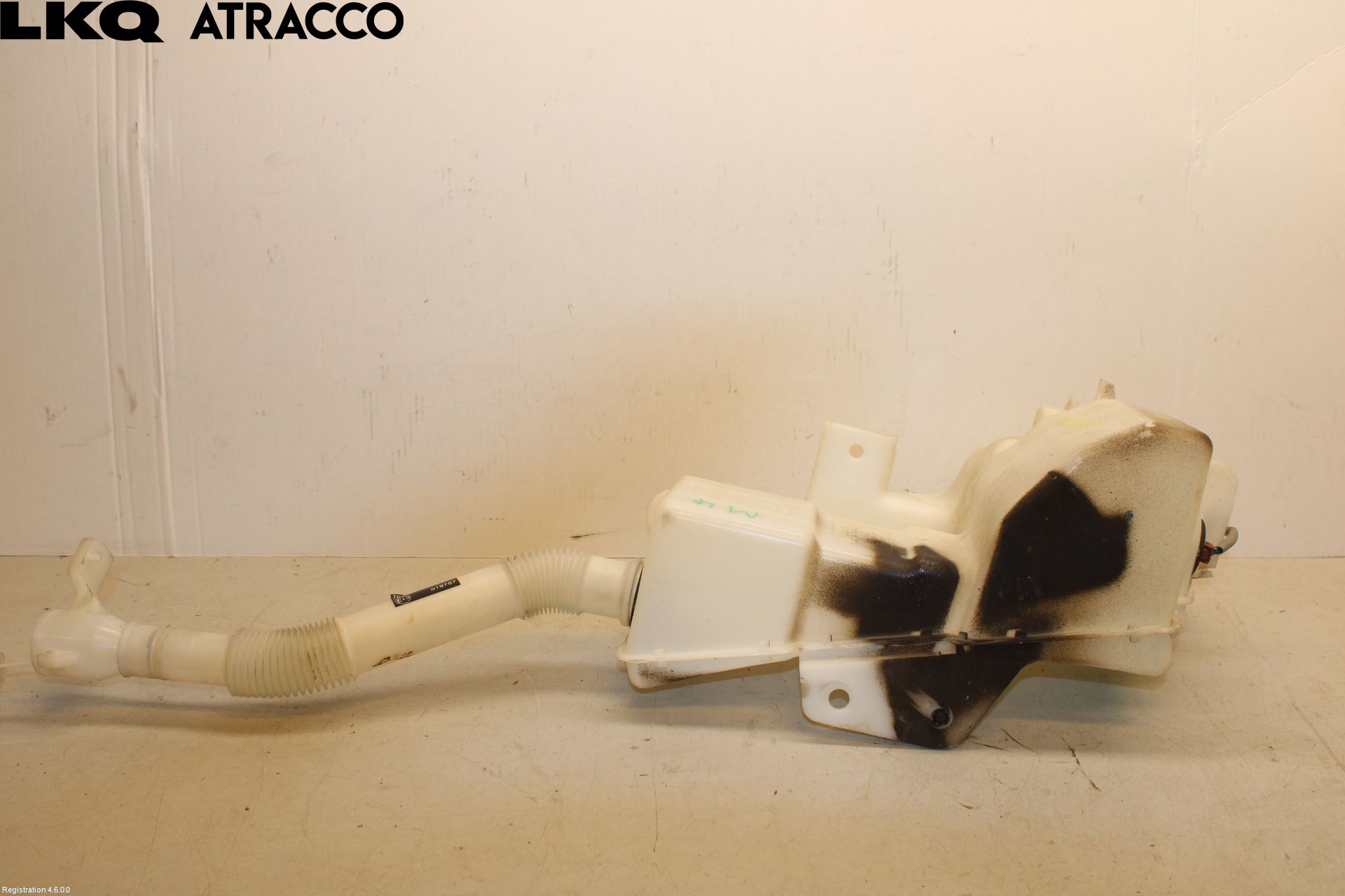 Mitsubishi L200 16-23 Spylerbeholder Frontrute-Lykte