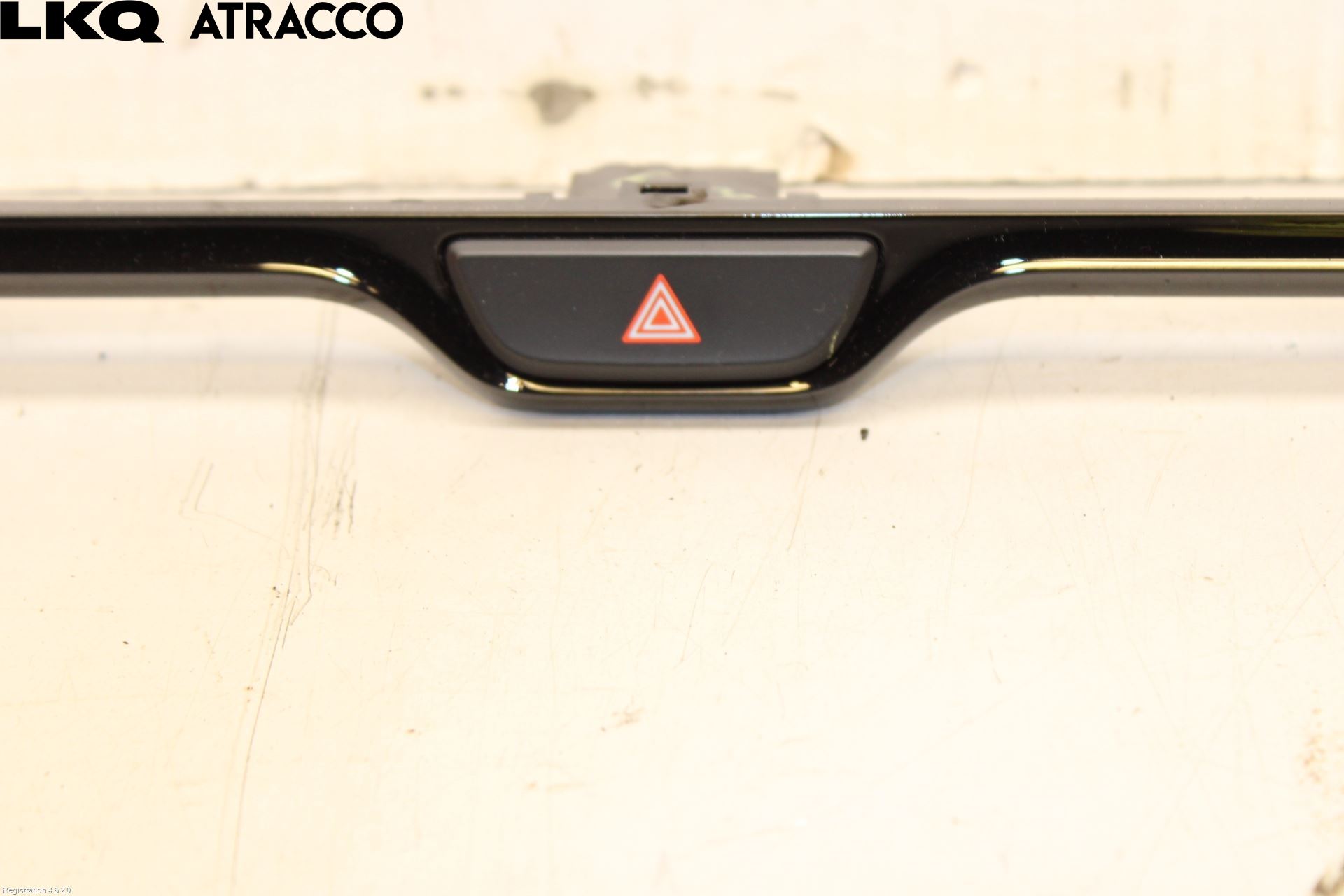 Toyota YARIS CROSS XP21 21- Bryter Varsel (Nødblink)