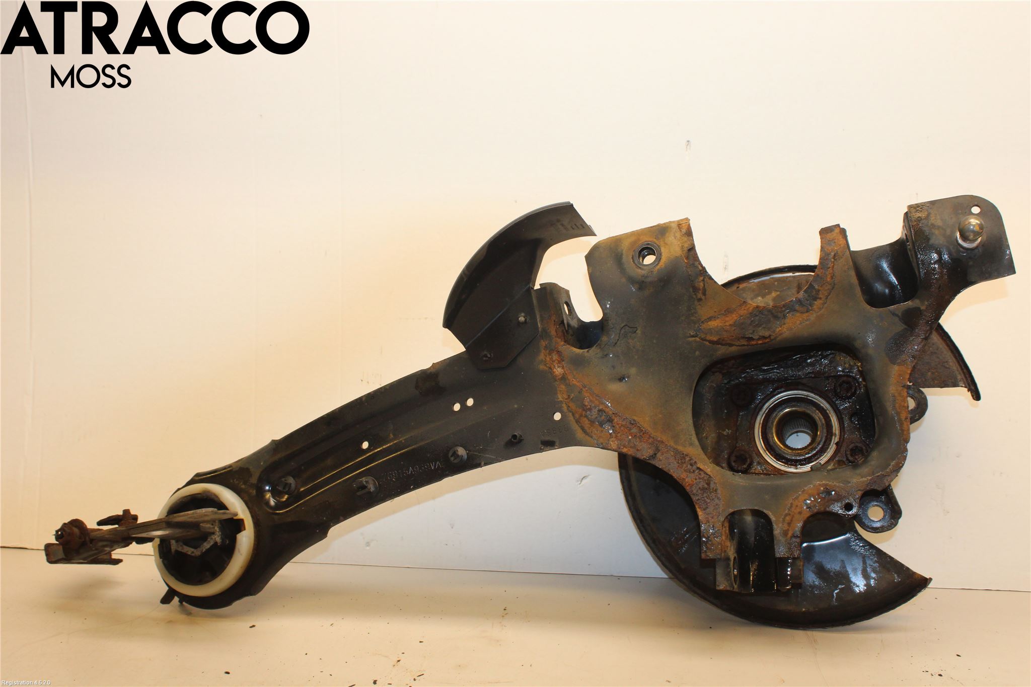 Volvo XC60 09-13 Spindel Vb