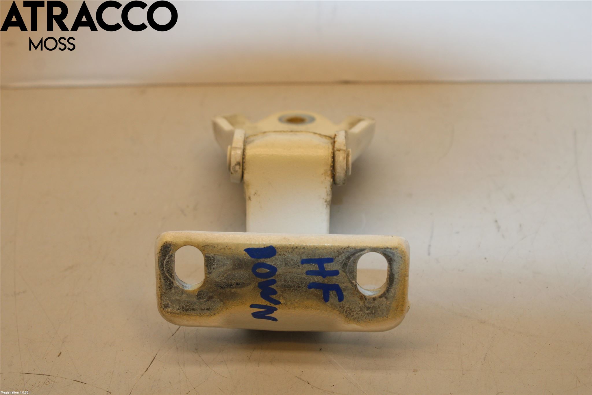 Iveco DAILY 14->> Dørhengsel