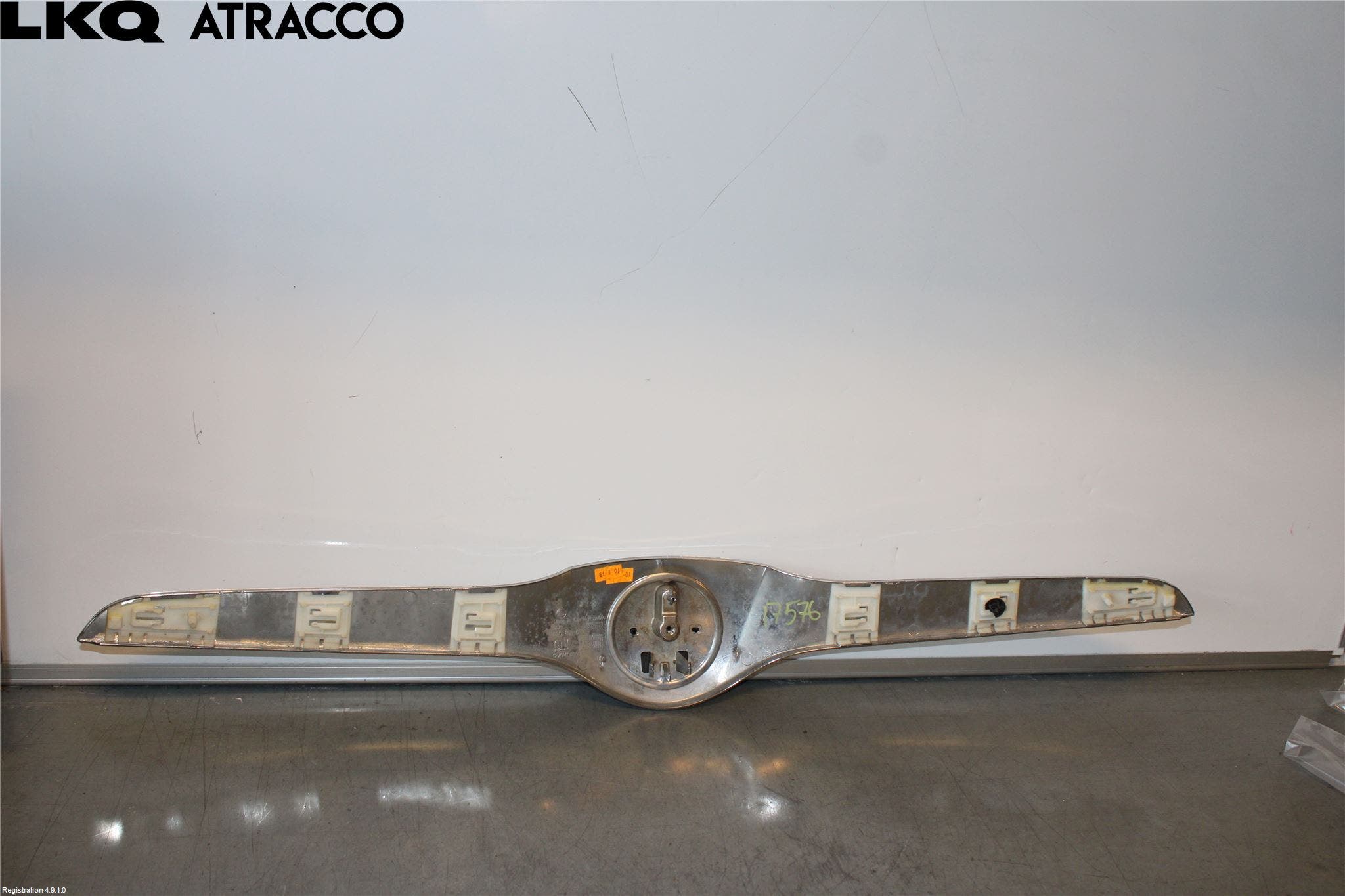 Skoda YETI Støtfanger Foran Midt Del