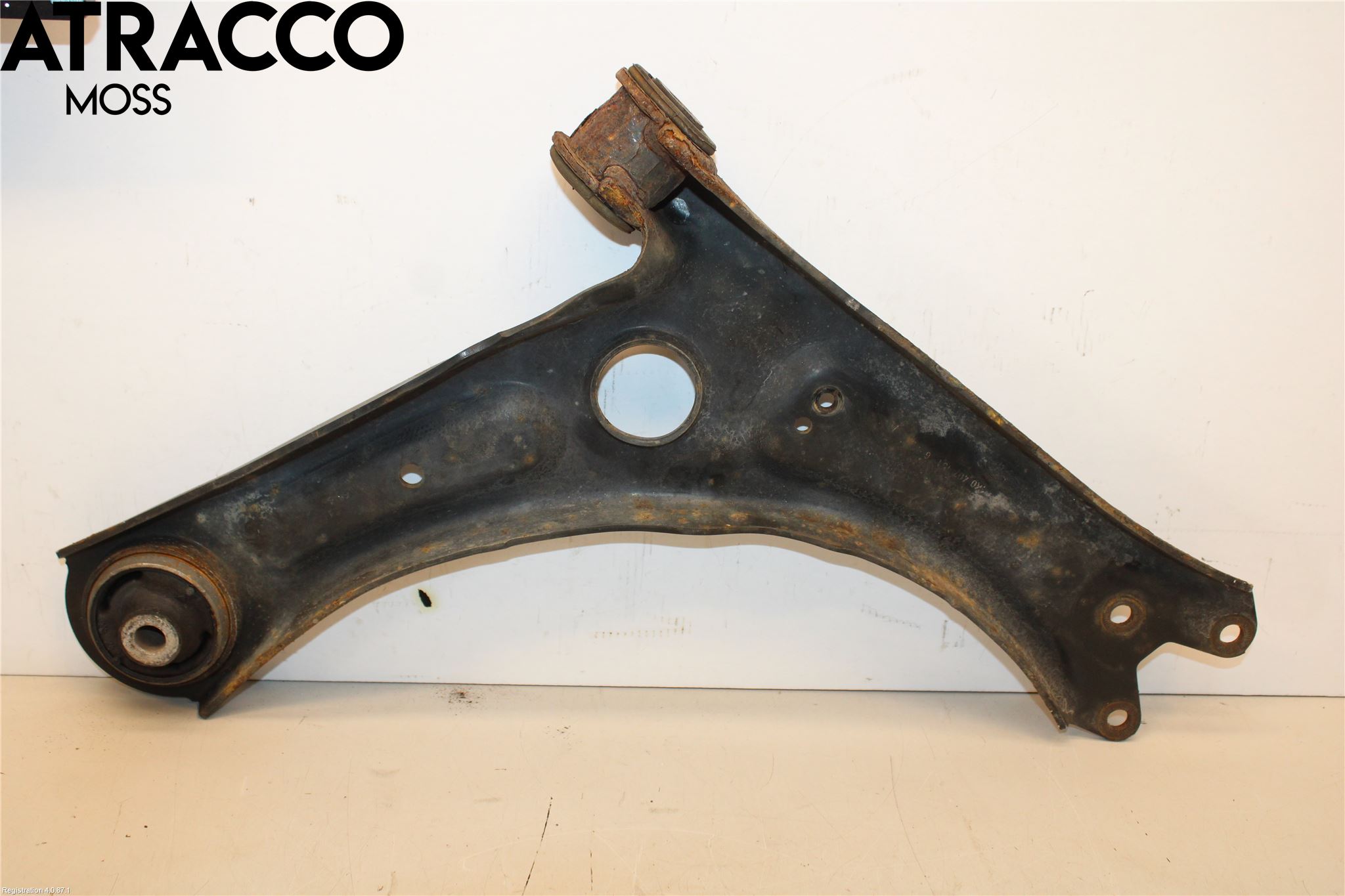 Volkswagen VW CADDY 11-15 Bærearm Foran Venstre Nedre