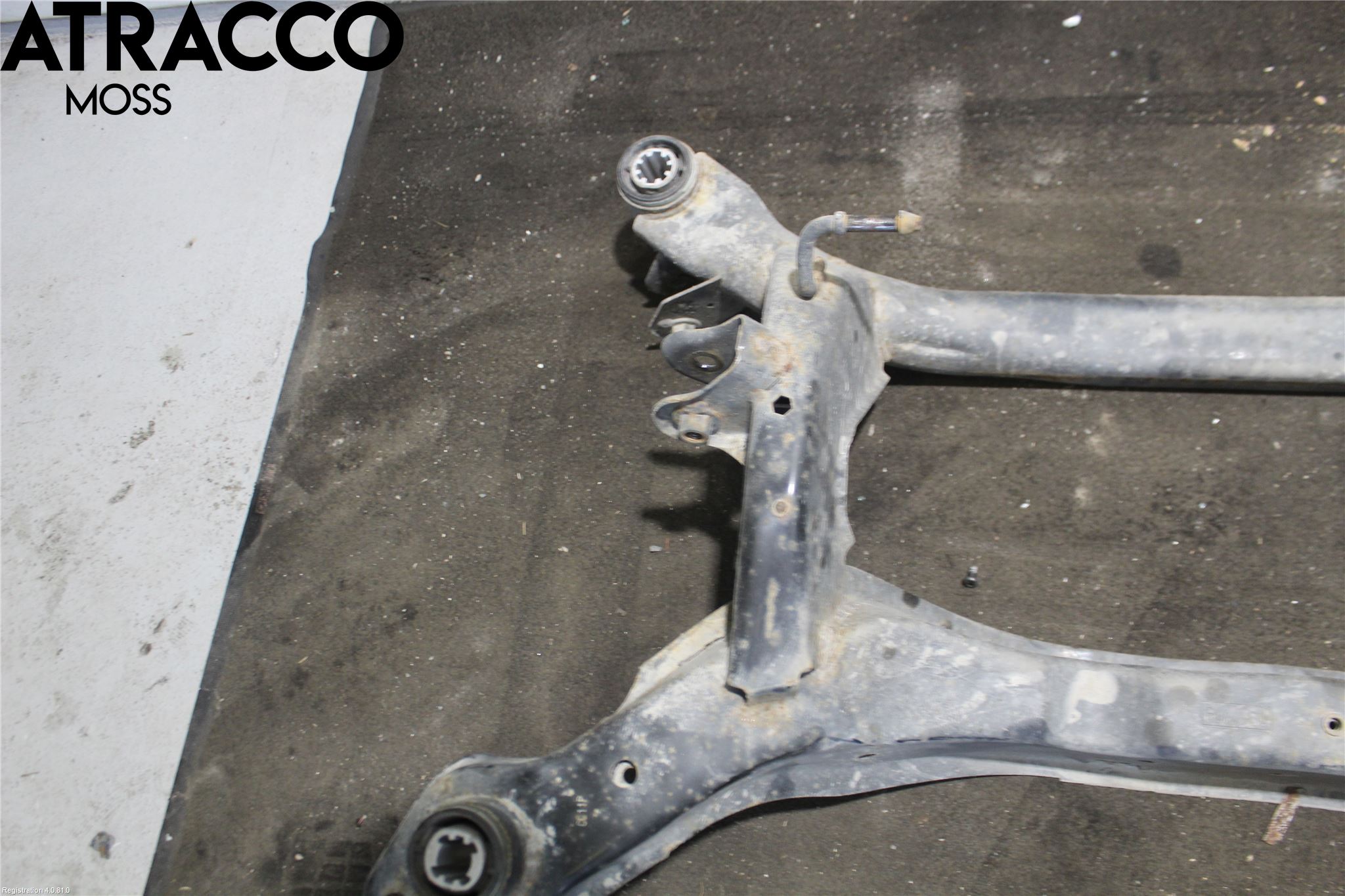 Volvo V60 11-13 Bakaksel Feste Travers-Ramme