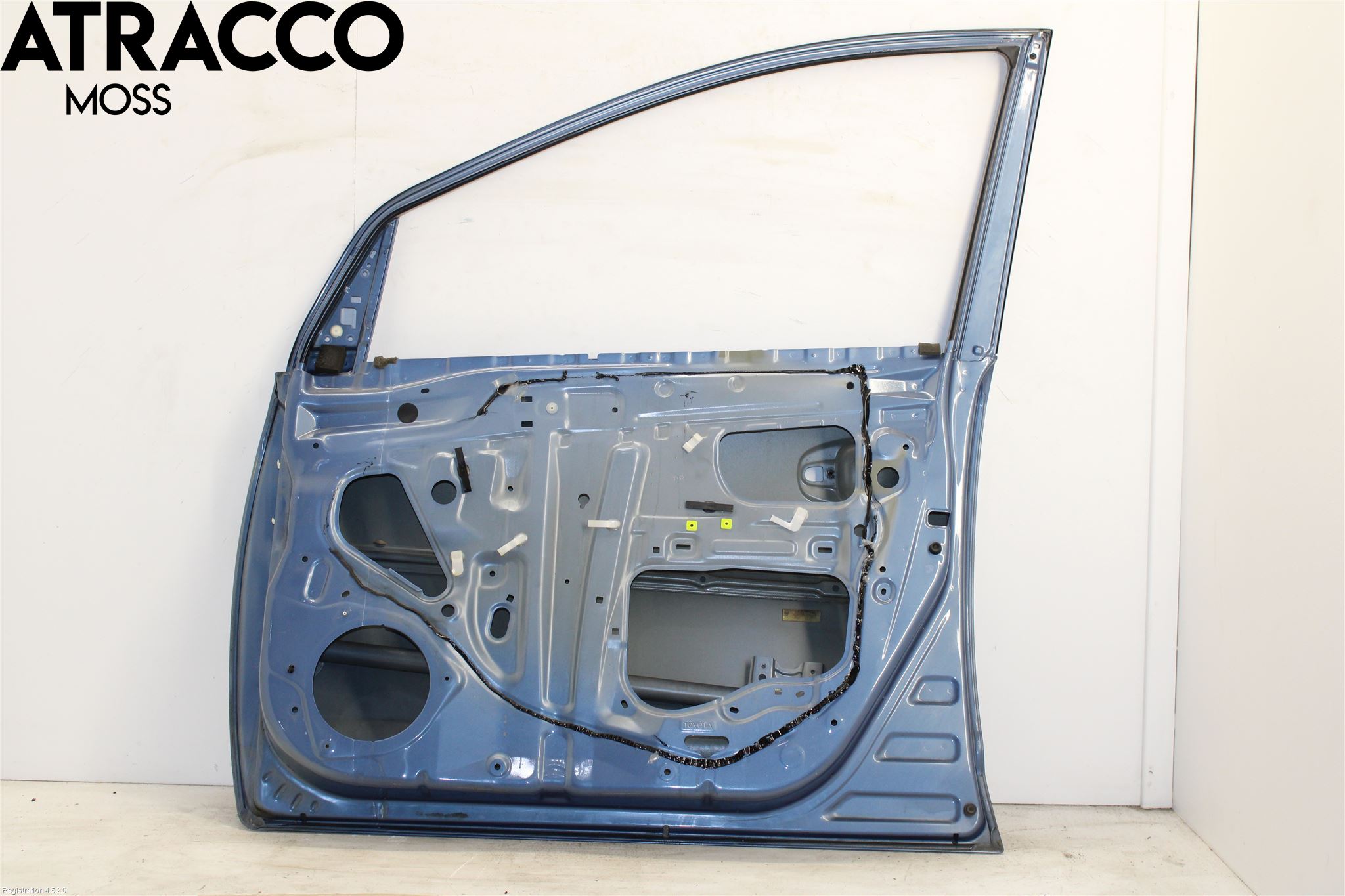 Toyota PRIUS NWH20 04-08 Dør 4D Foran Høyre