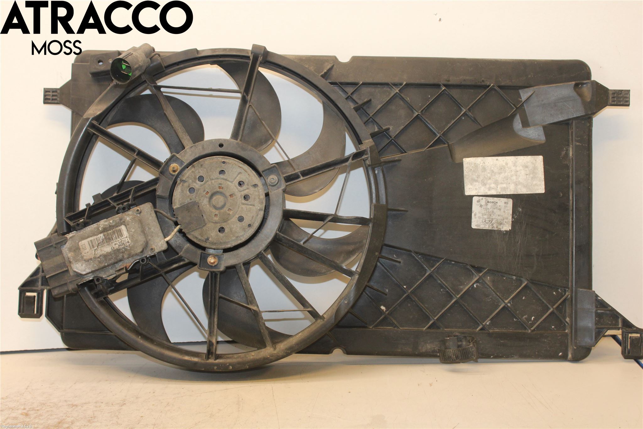 Ford FOCUS     04-07 Kjølevifte Elektrisk