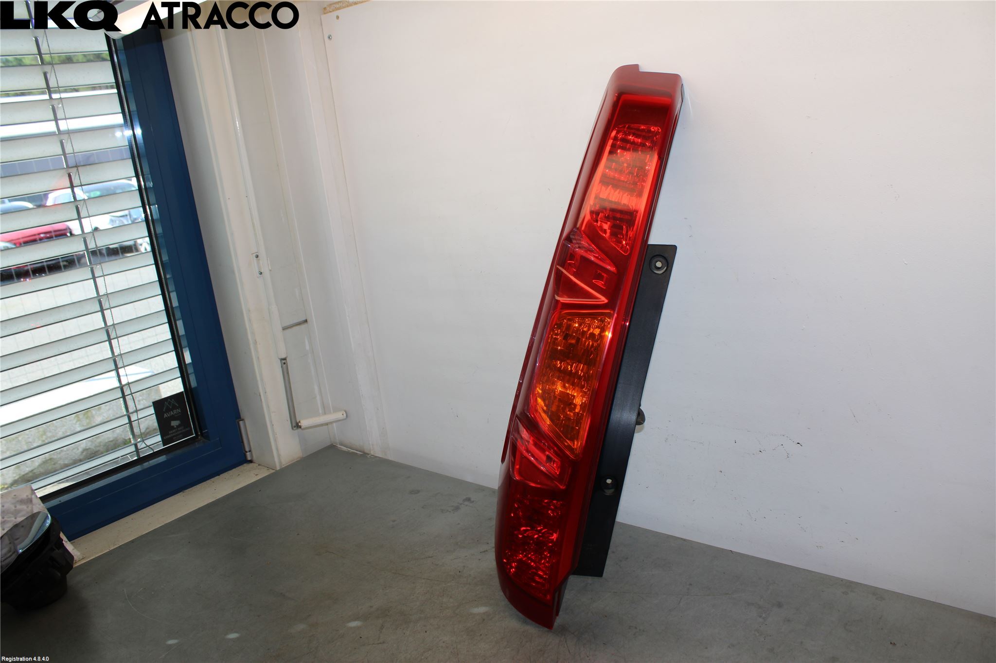 Nissan X-TRAIL 08-14 Baklykt Venstre