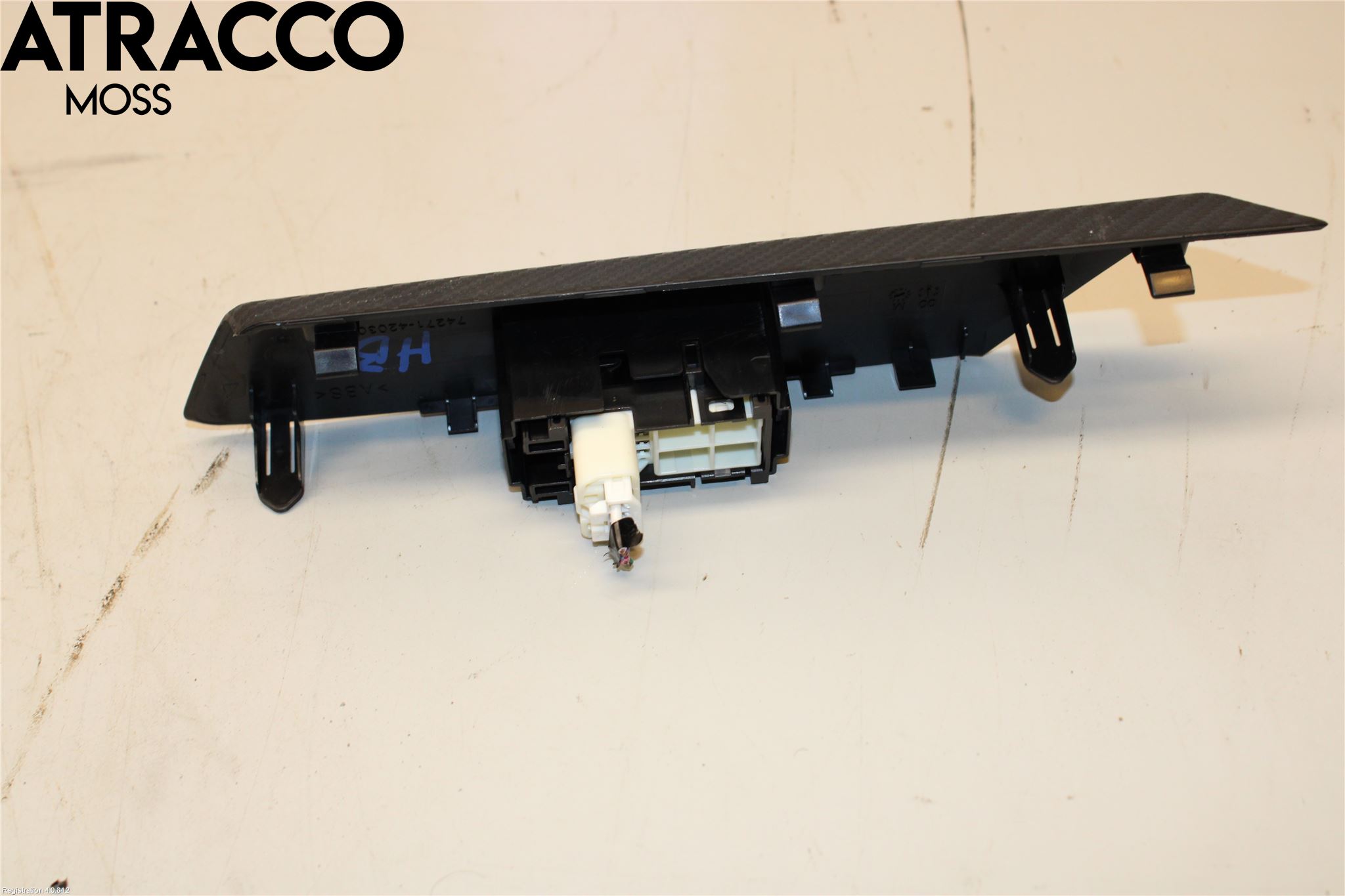 Toyota RAV4 13-18 Bryter Vindusheis