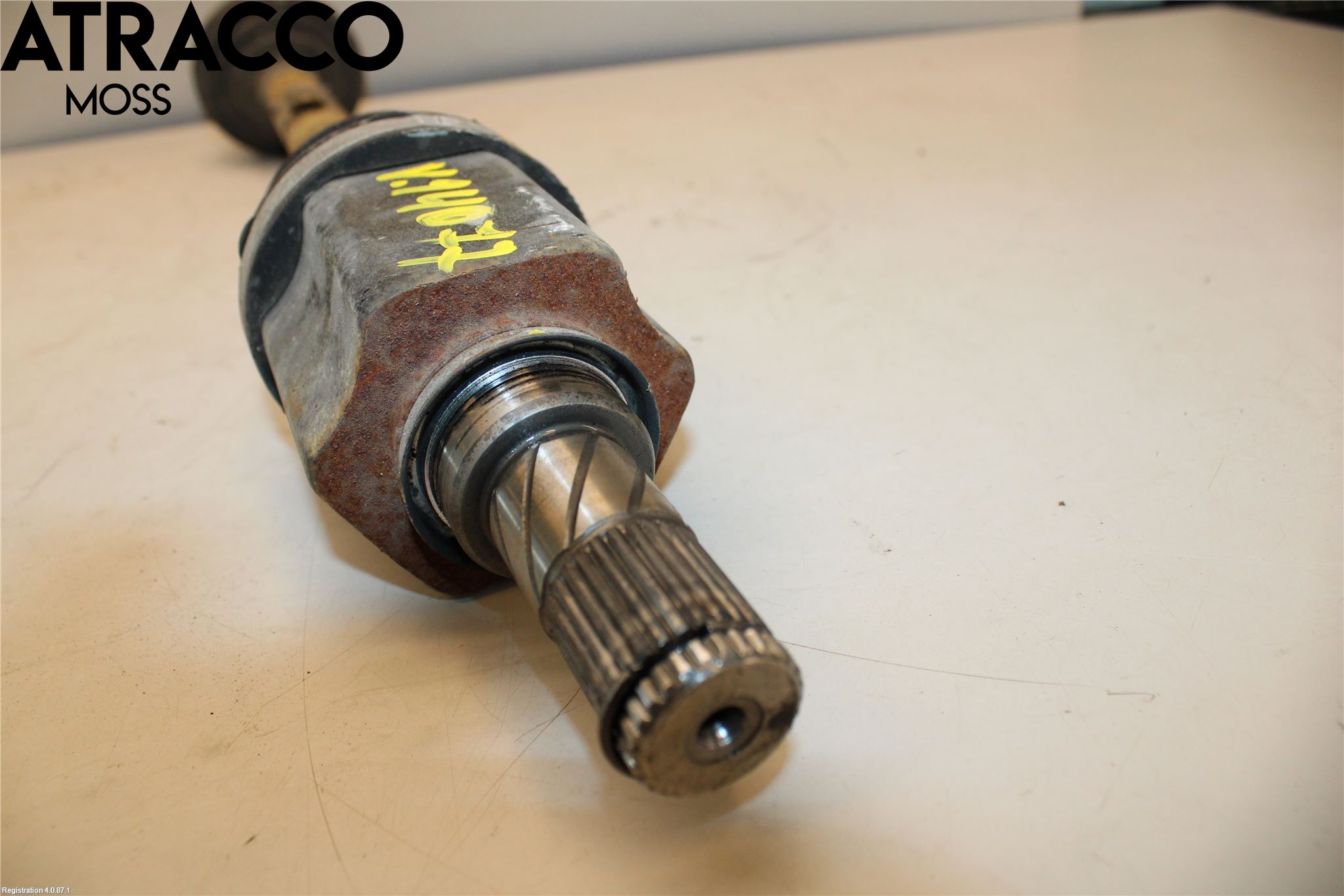 Nissan LEAF 11-17 Drivaksel Foran Kompl Venstre