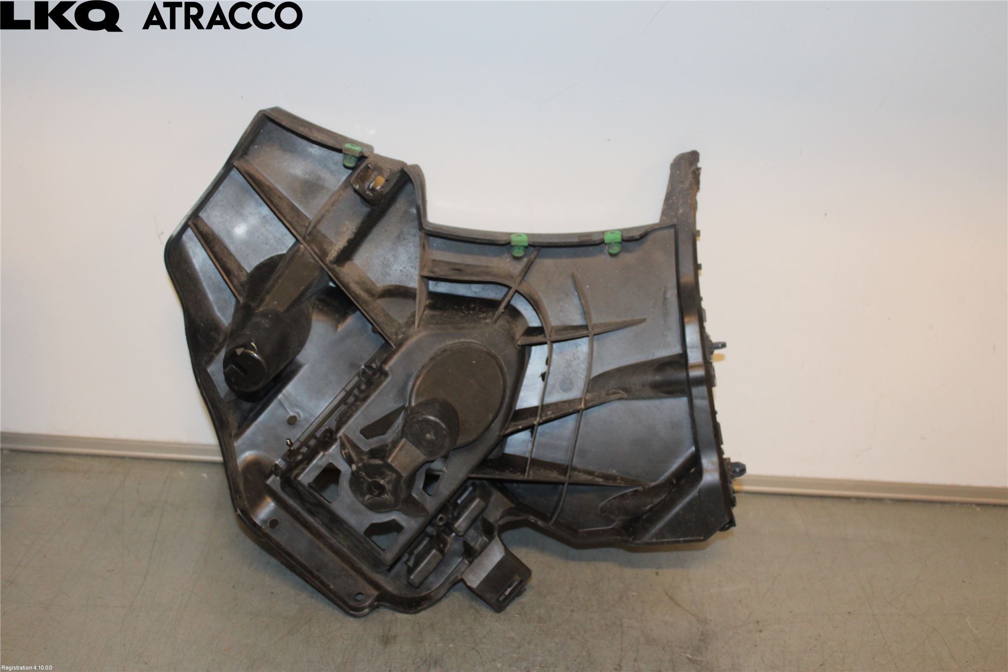 Volvo V40 12-19 Støtfanger Bak Feste