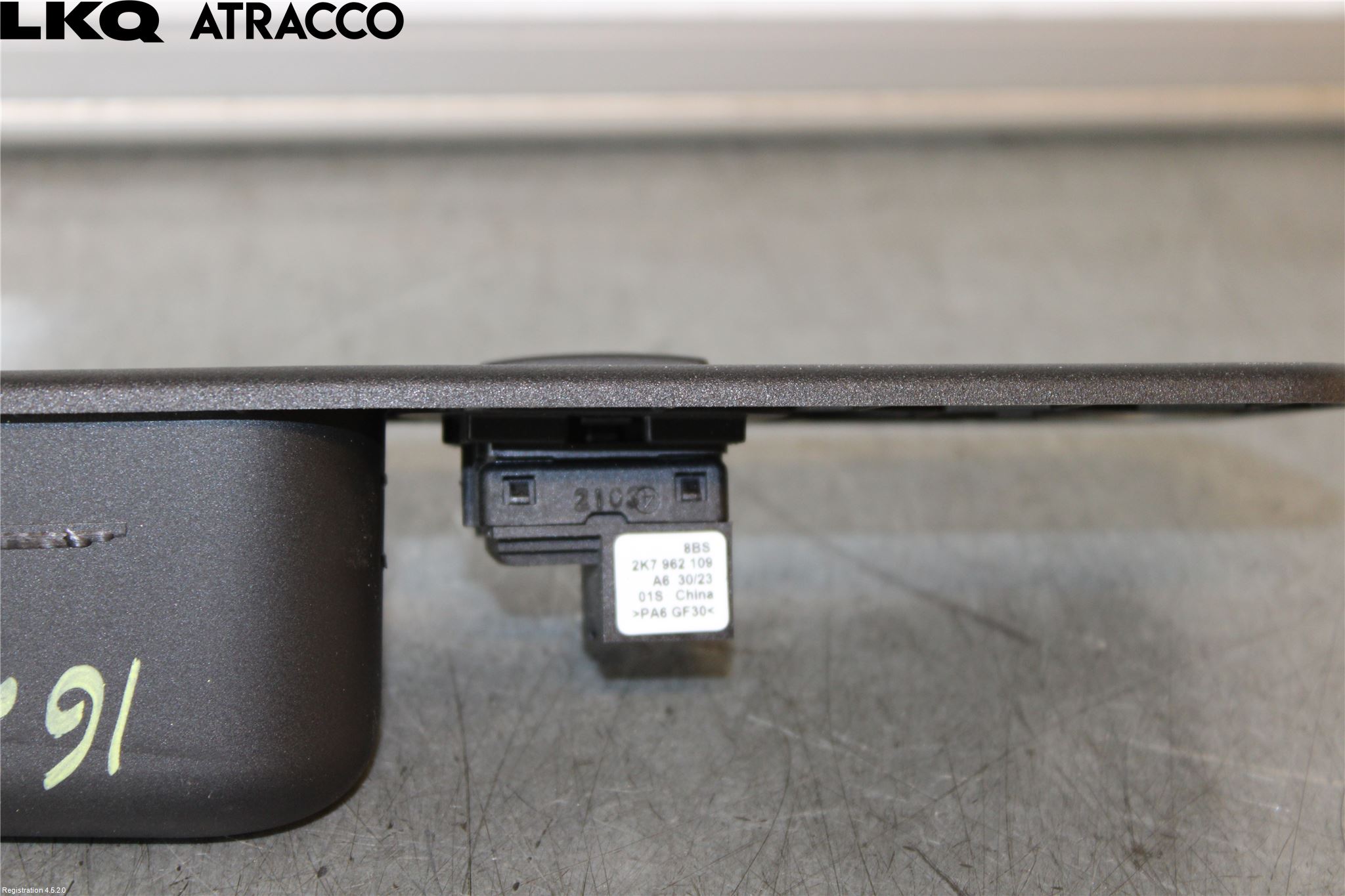 Volkswagen VW CADDY 21- Strömställare Dörröppnare