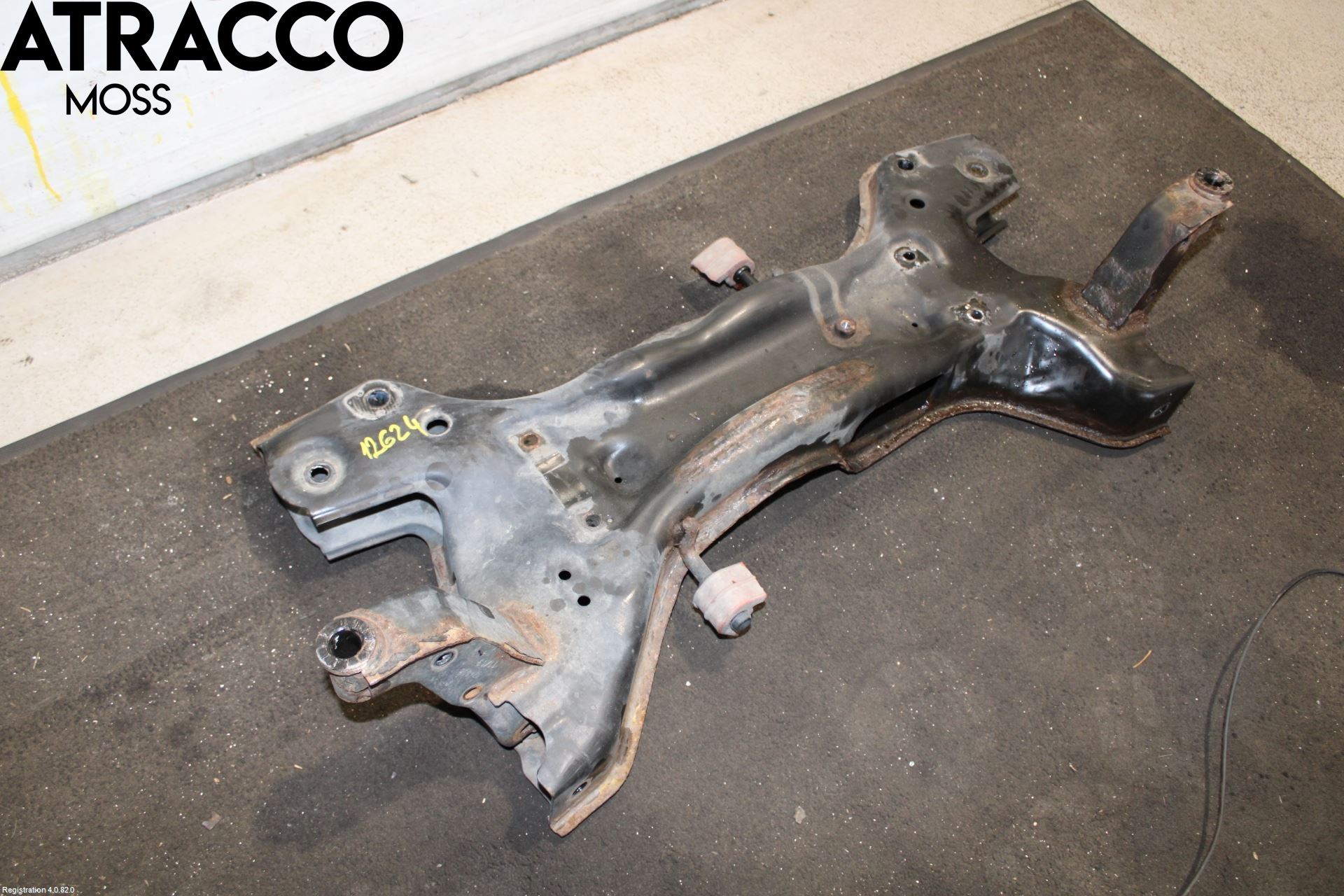 Skoda ROOMSTER Gearkasse Bjelke - Travers