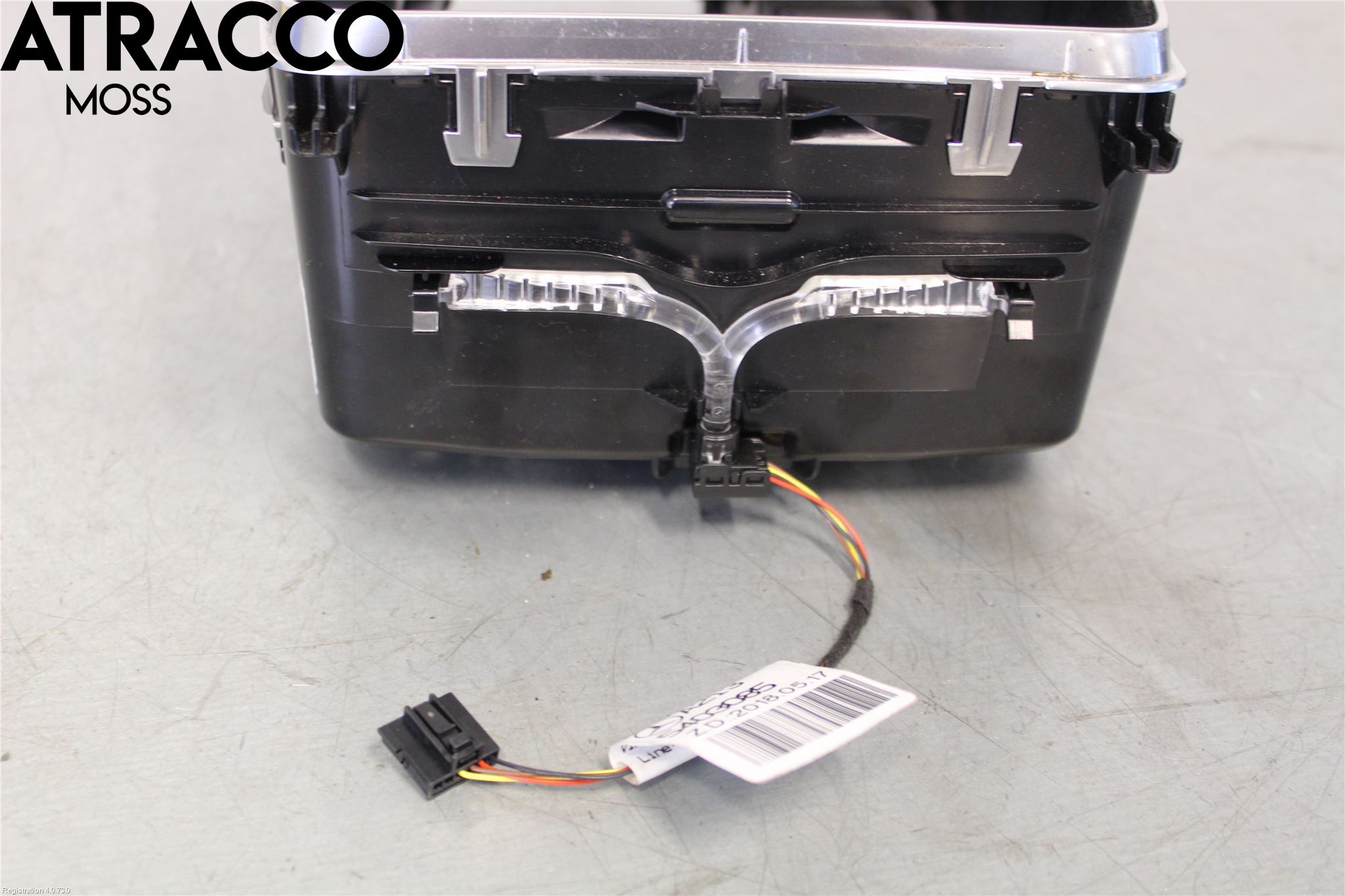 Mercedes-Benz MB E-KLASS (W213) 16-23 Innr Oppbevaringsrom