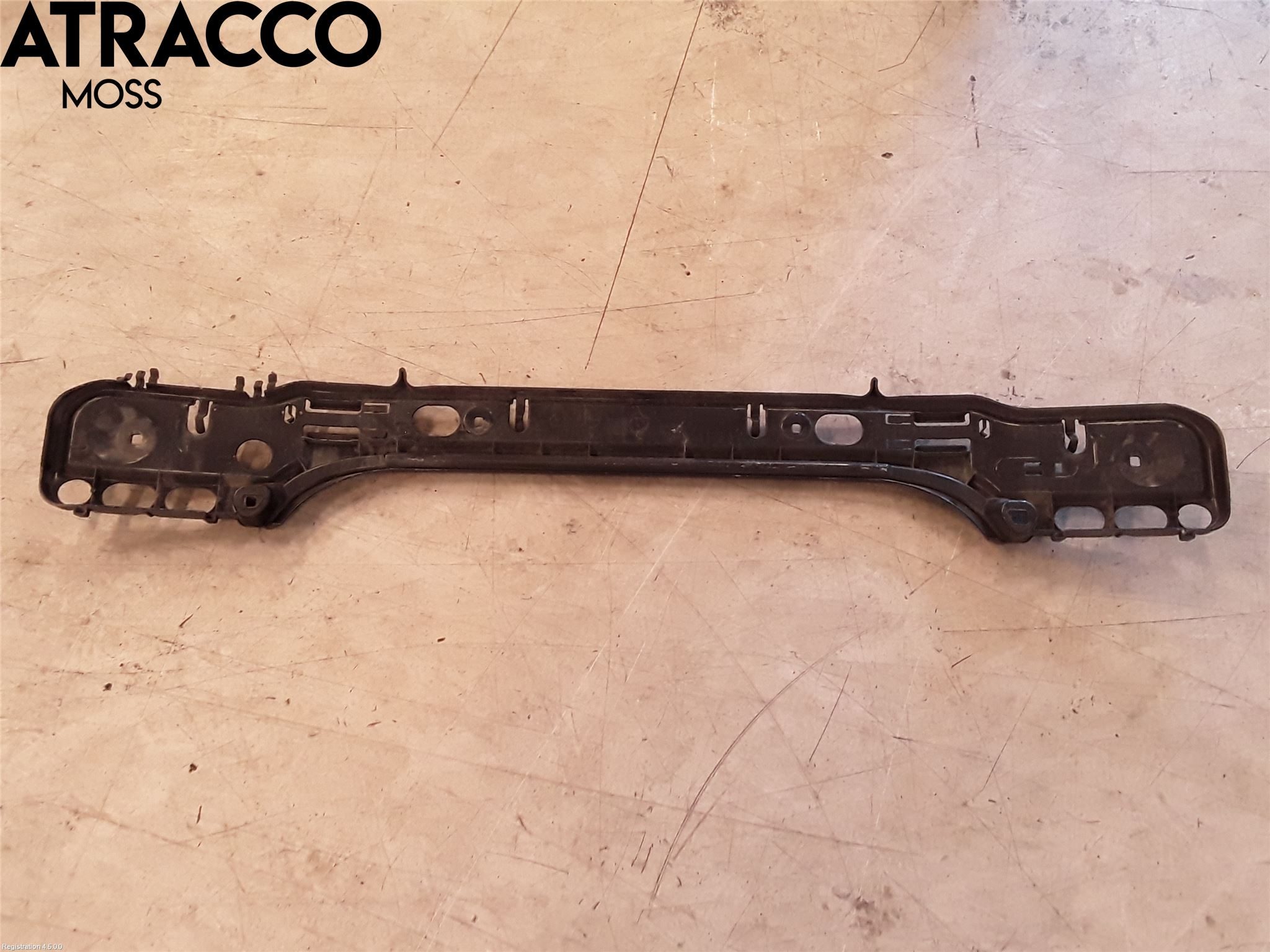 BMW 5 E60/61 Sed/Tou 02-10 Støtfanger Bak Midt Del