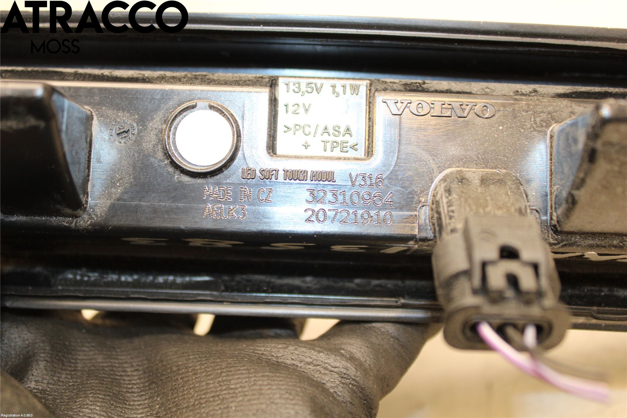 Volvo XC40/RECHARGE 18- Bakluke Handtak Ytre