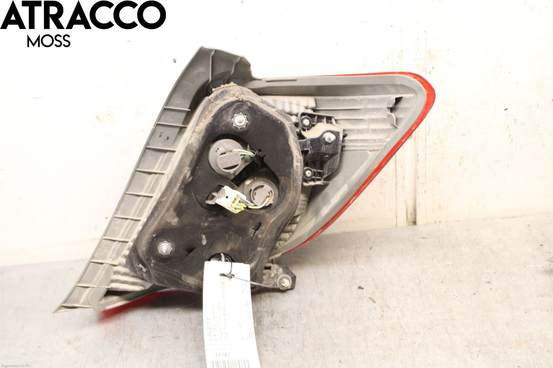 Toyota YARIS XP130 12-14 Baklykt Venstre