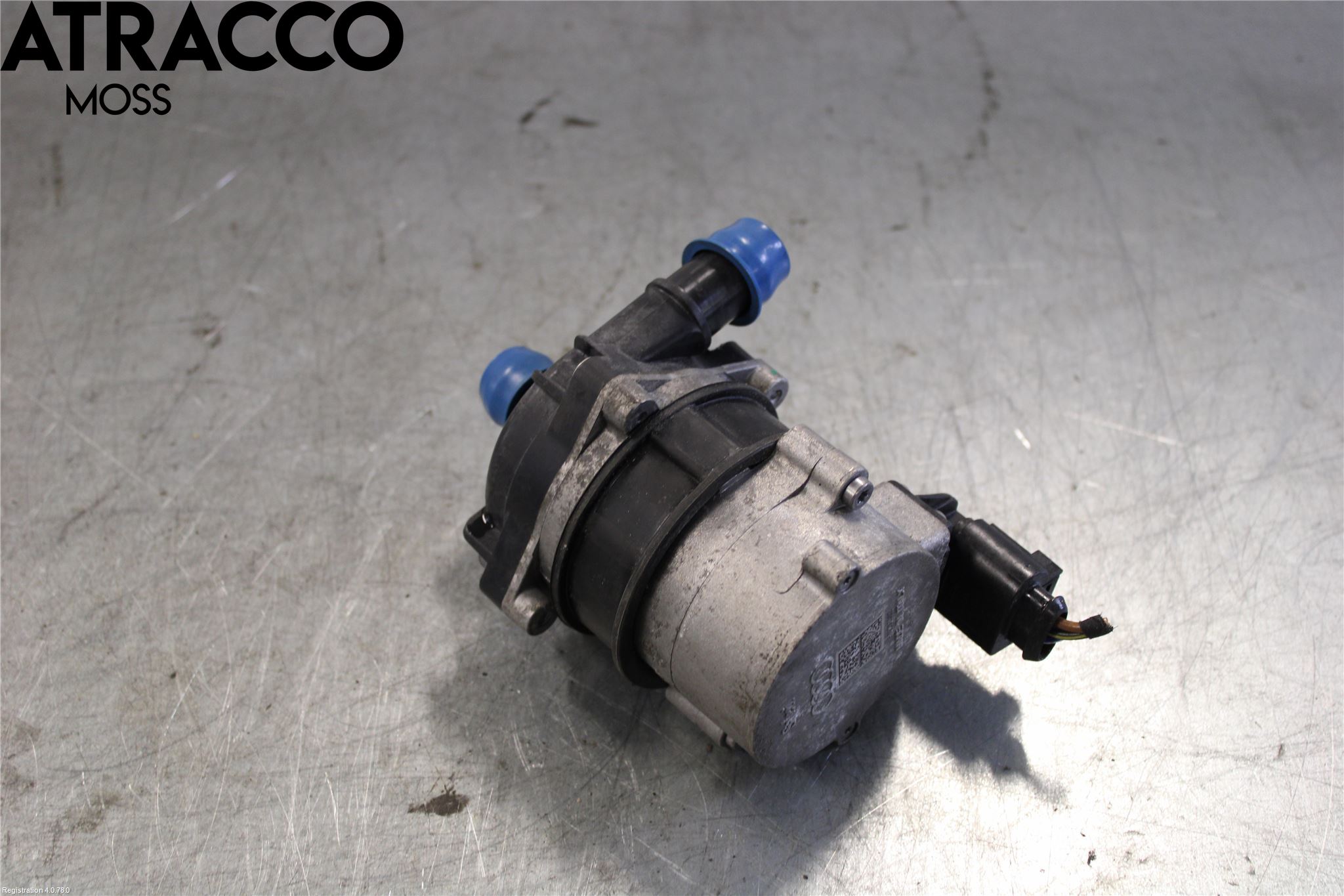 Porsche TAYCAN 20- Vannpumpe