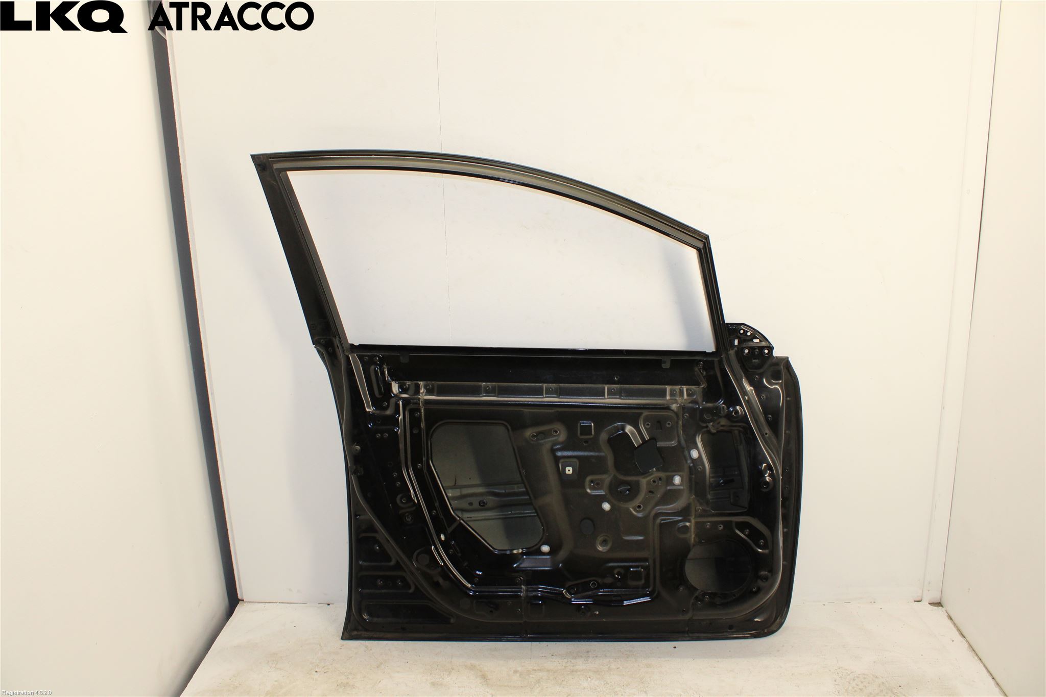 Nissan LEAF 11-17 Dør 4D Foran Venstre