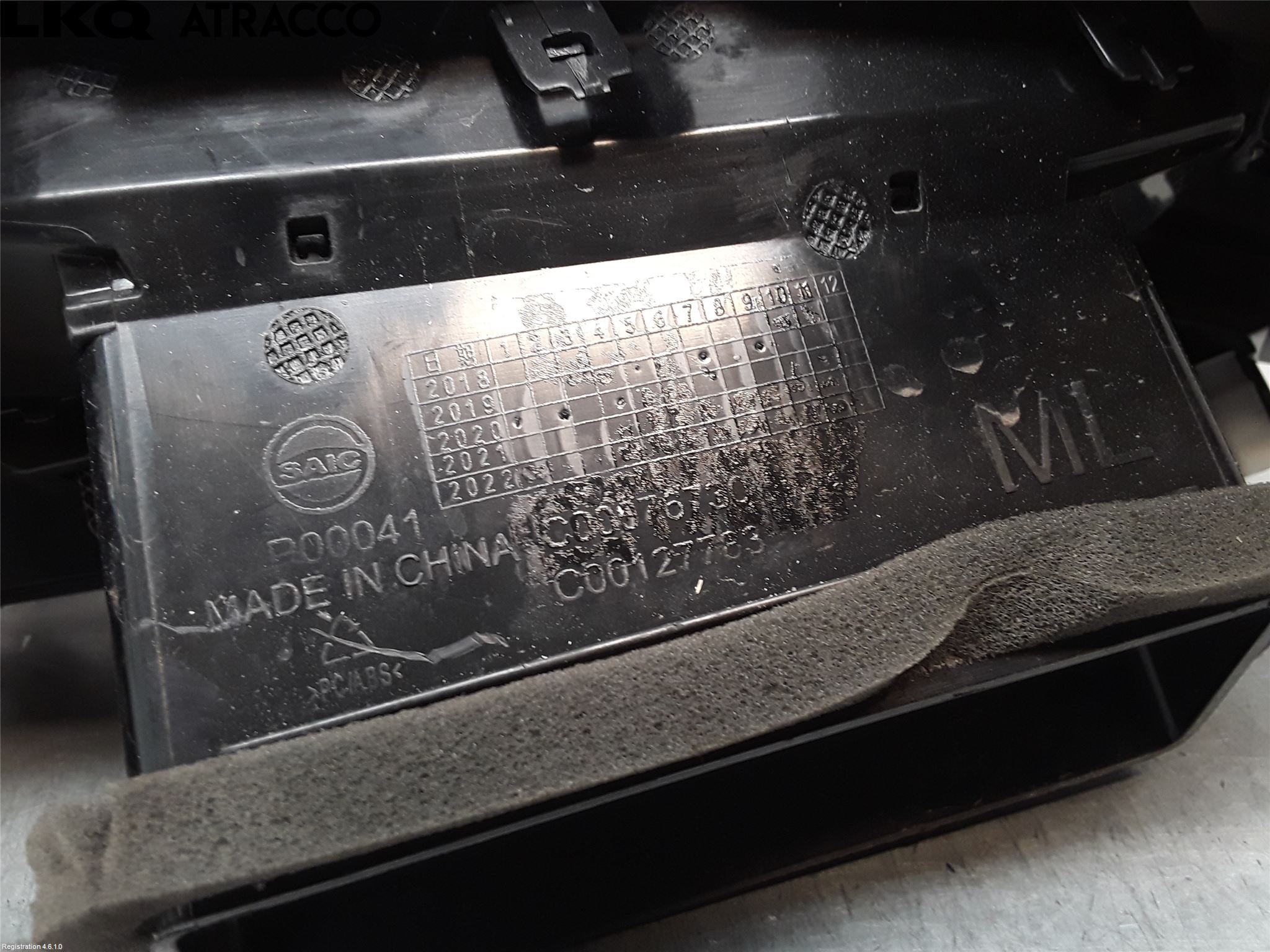 Maxus E-DELIVER9 22- Dashbord Kanal - Dyse