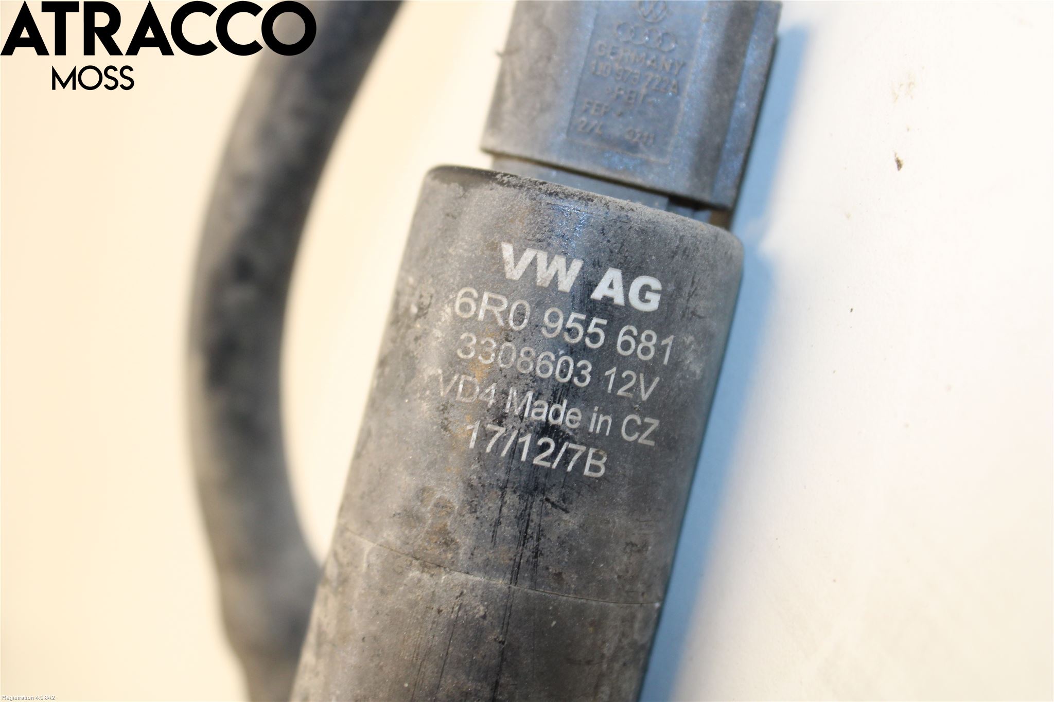 Volkswagen VW PASSAT 11-14 Spylerpumpe Frontrute