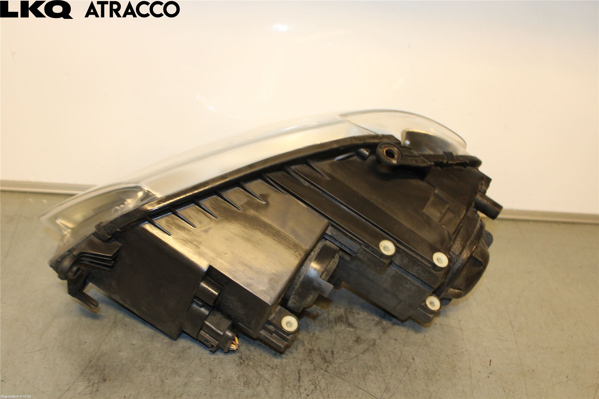 Volkswagen VW TOURAN 03-10 Frontlykt Høyre