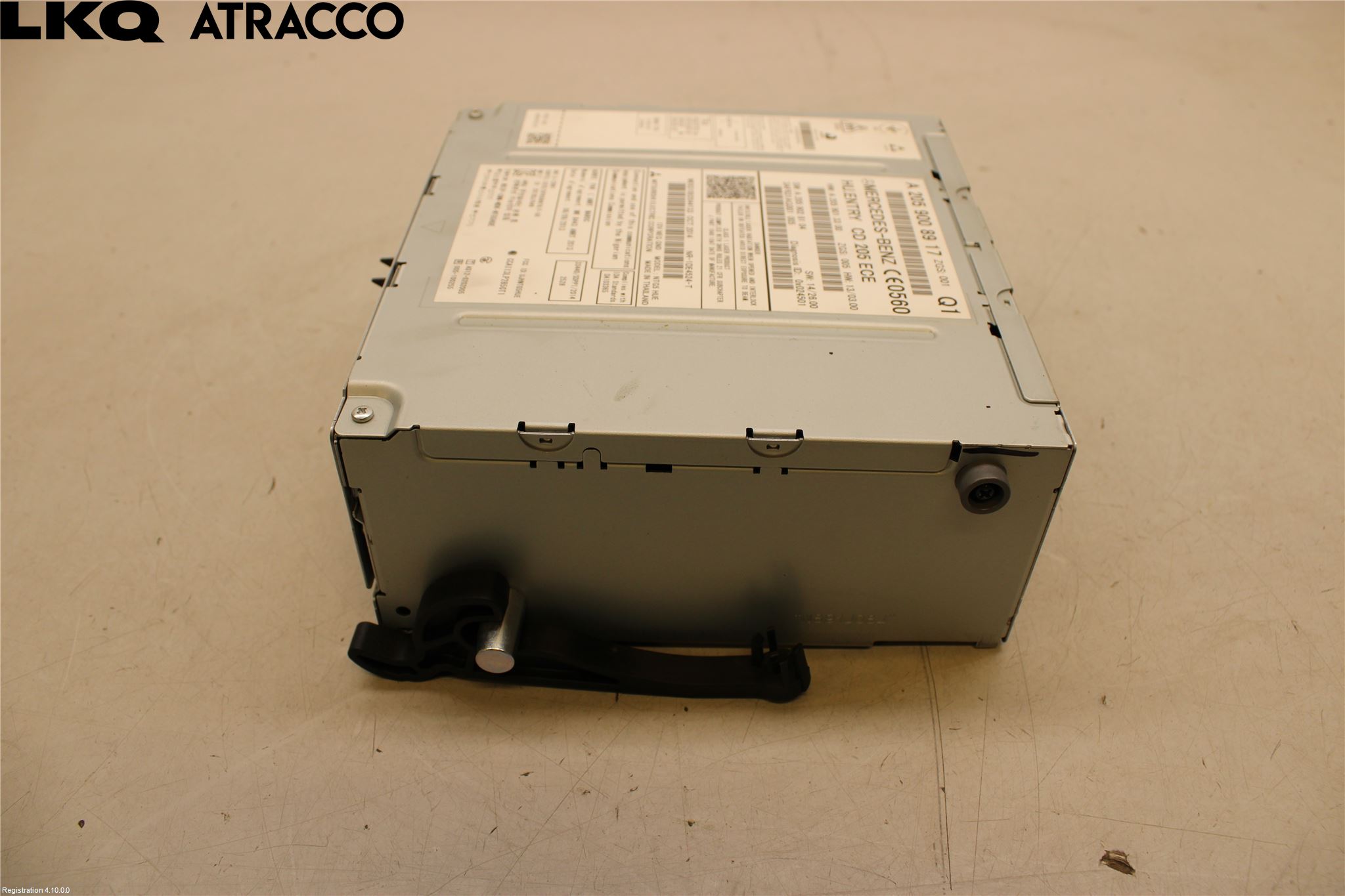 Mercedes-Benz MB C-KLASS (W205) 14-21 Stereo Radio Med Cd