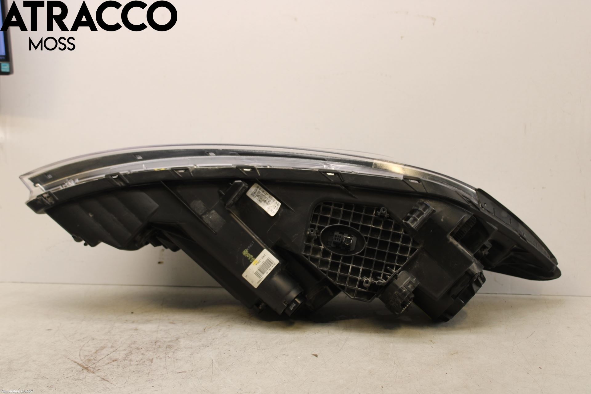 Kia OPTIMA 00-15 Frontlykt Venstre