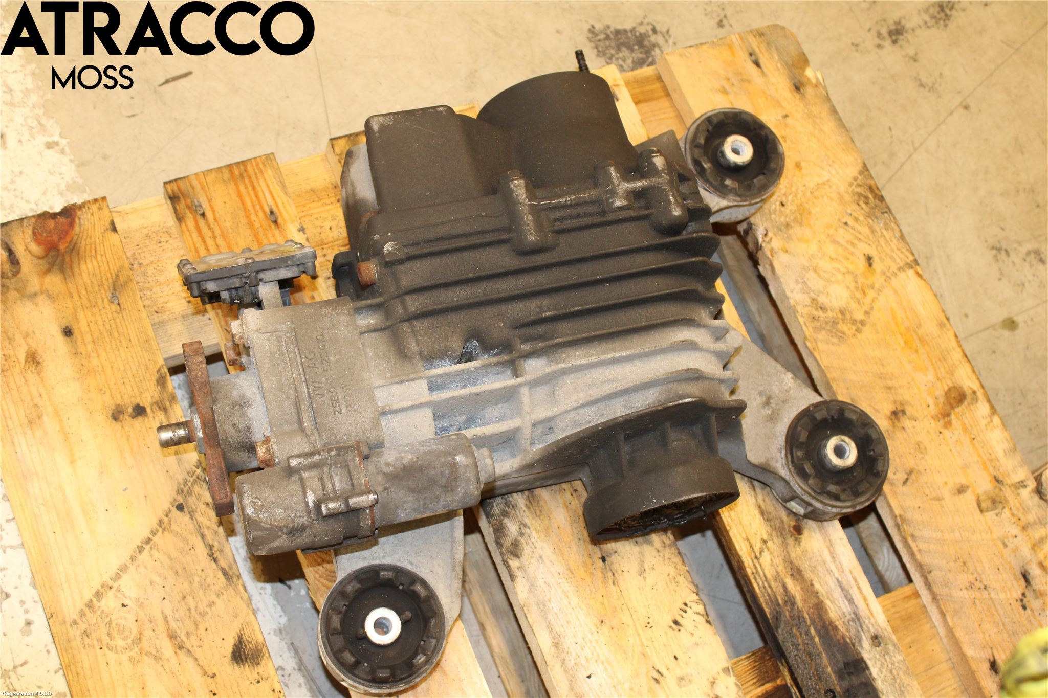 Audi Q3 8U 12-18 Bakaksel Kardang Bak -Diff