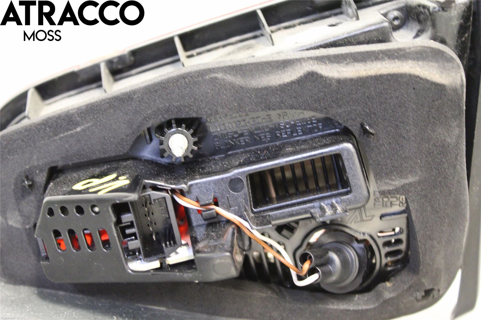 Volkswagen VW GOLF / E-GOLF VII 13-20 Baklykt Venstre  På Luke(Indre