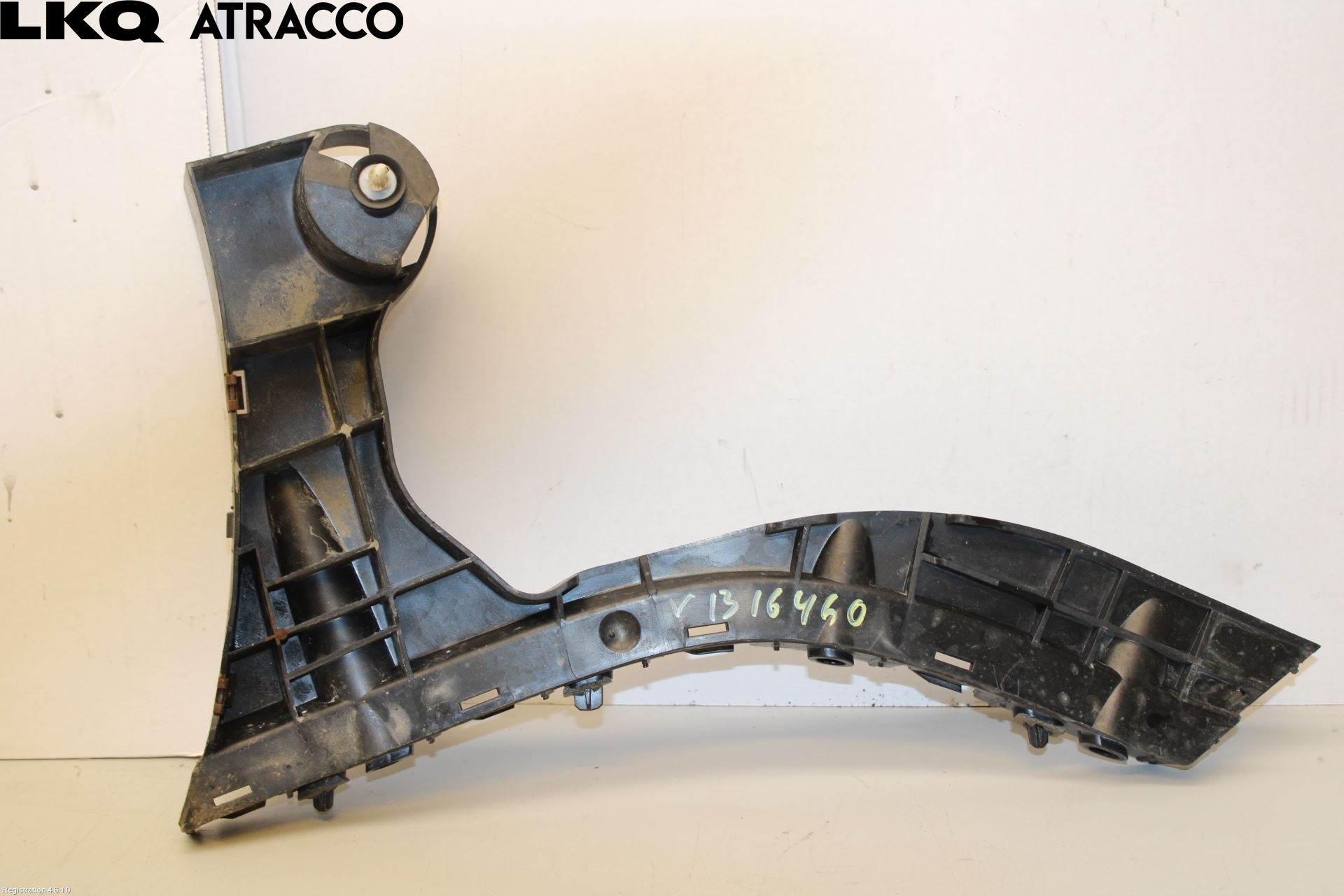 Volvo XC60 09-13 Støtfangerfeste Bak Venstre