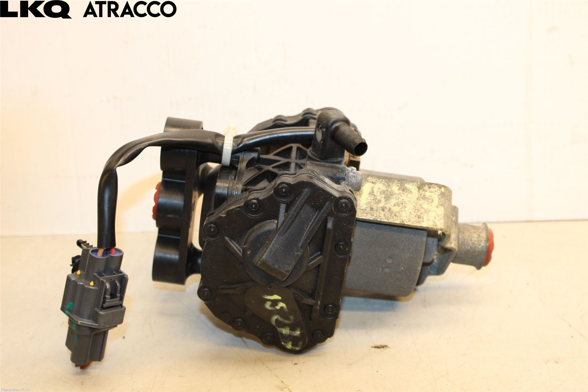 Tesla MODEL S 13- Vacuumpumpe