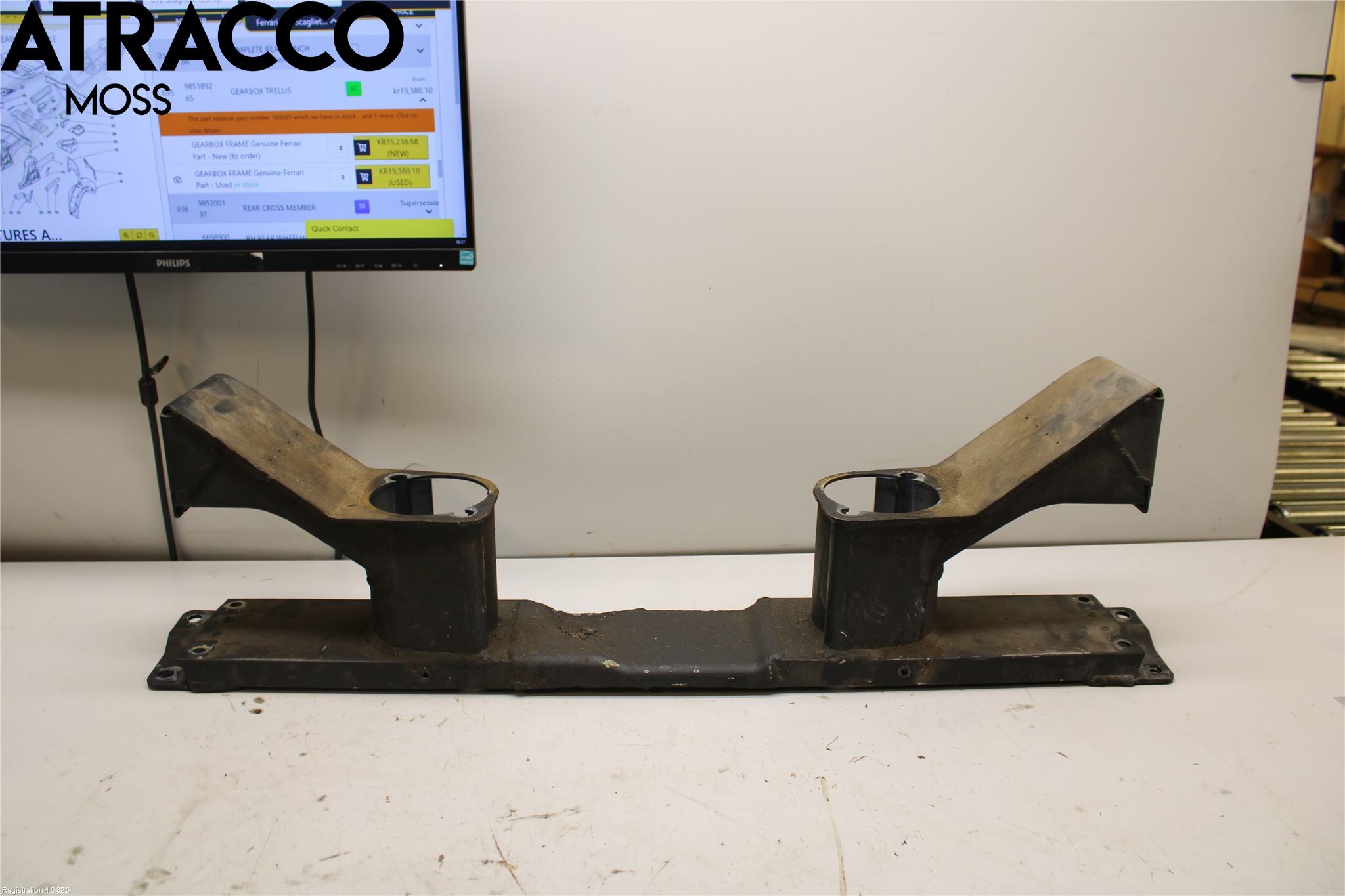 Ferrari ÖVRIGT Gearkasse Bjelke - Travers