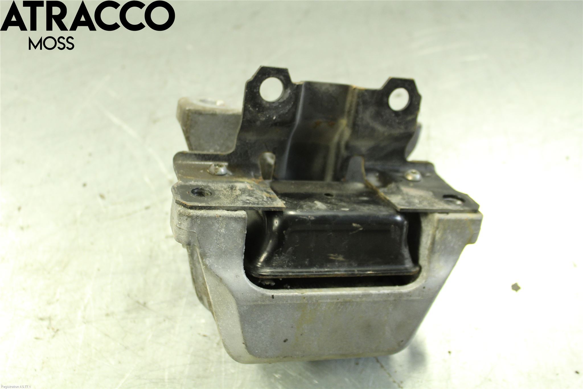 Mitsubishi OUTLANDER 13-21 Motor Feste Gummi