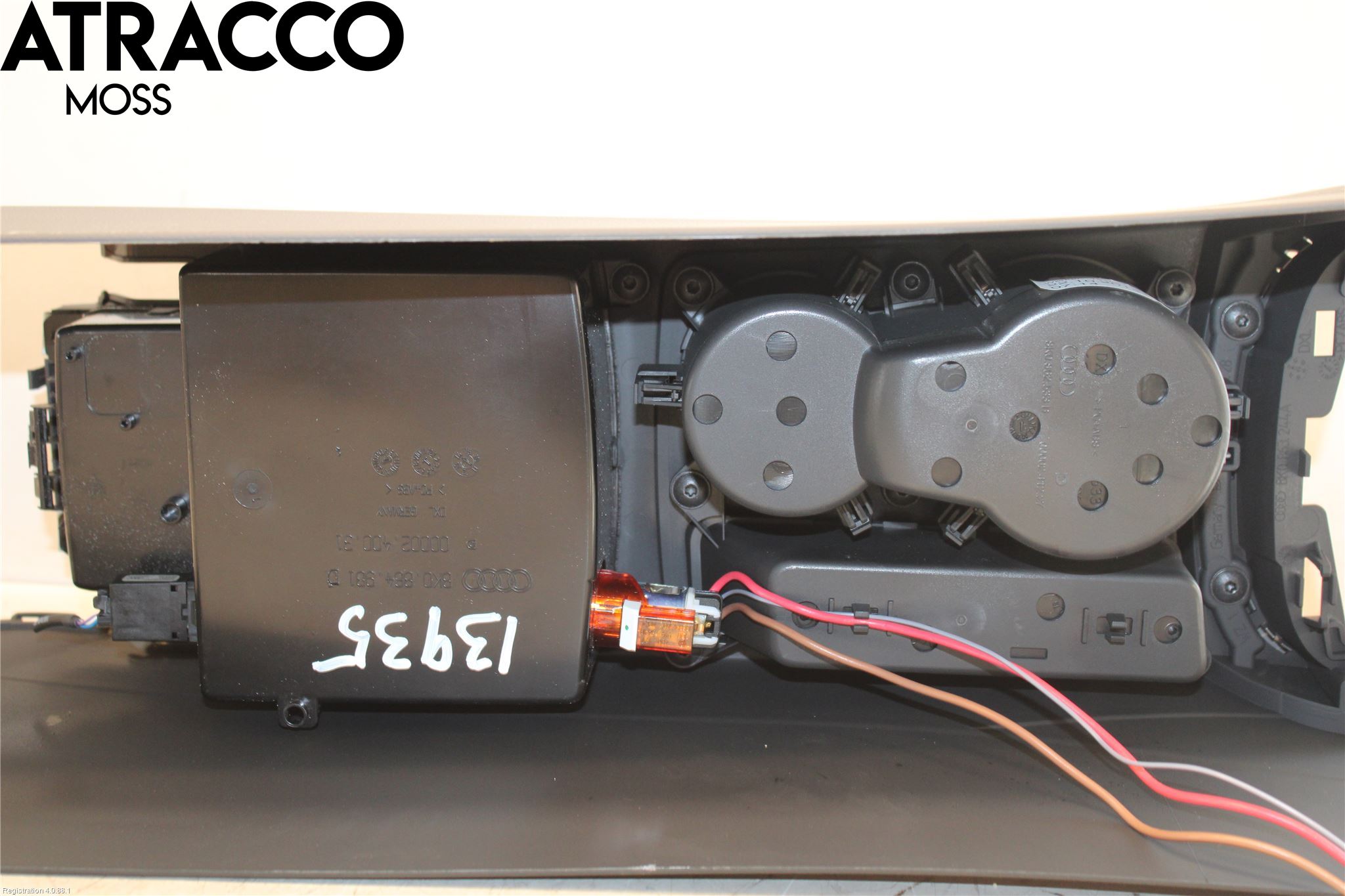 Audi A4/S4 08-11 Instrumentkonsoll Gulv