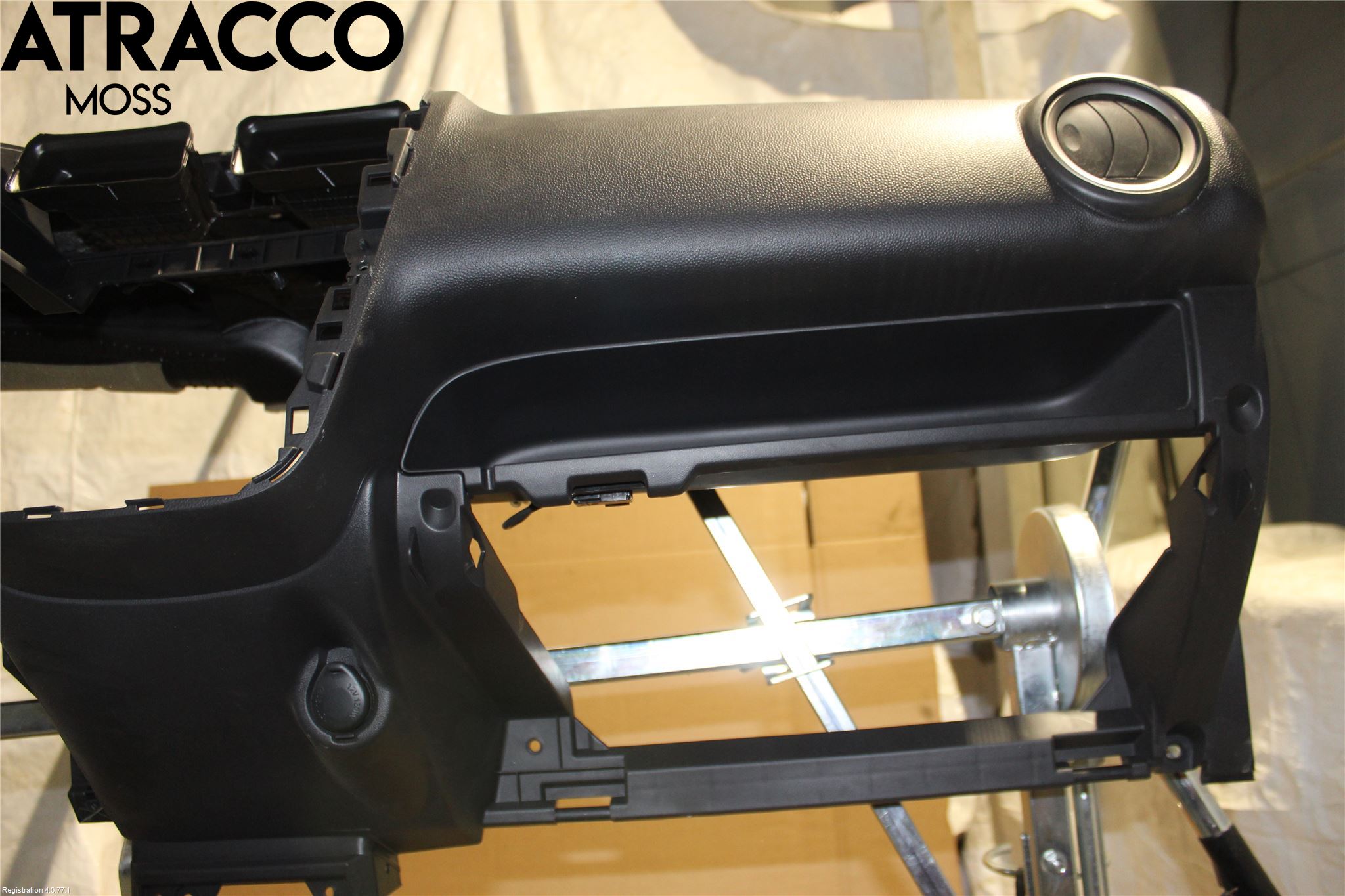 Mitsubishi SPACE STAR 13- Dashbord