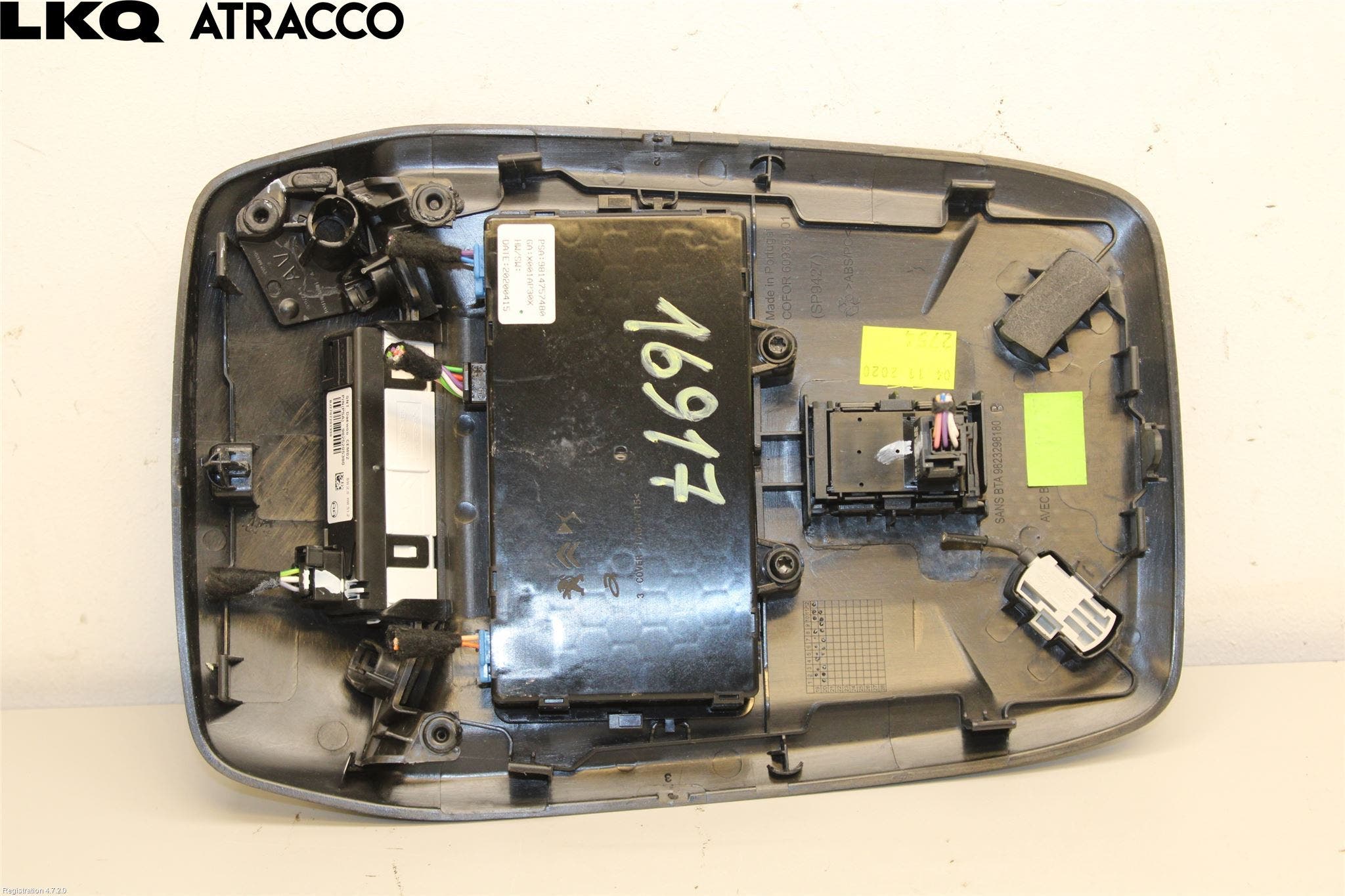 Peugeot 2008/E-2008 20- Innr Taklys