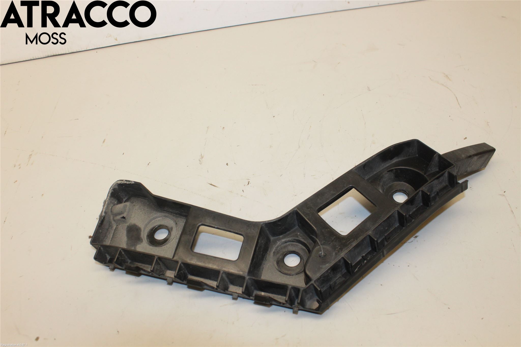 Volkswagen VW GOLF / E-GOLF VII 13-20 Støtfanger Bak Feste