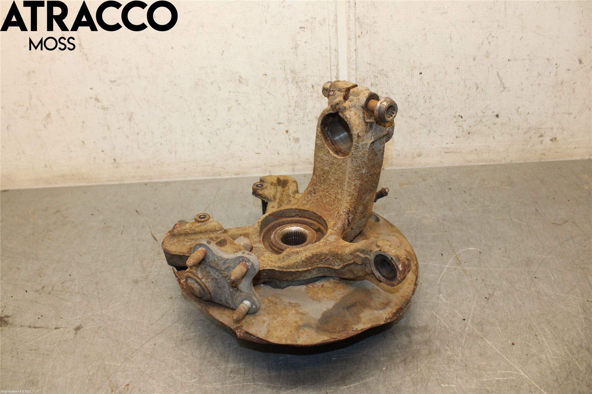 Volkswagen VW POLO 10-17 Spindel Hf