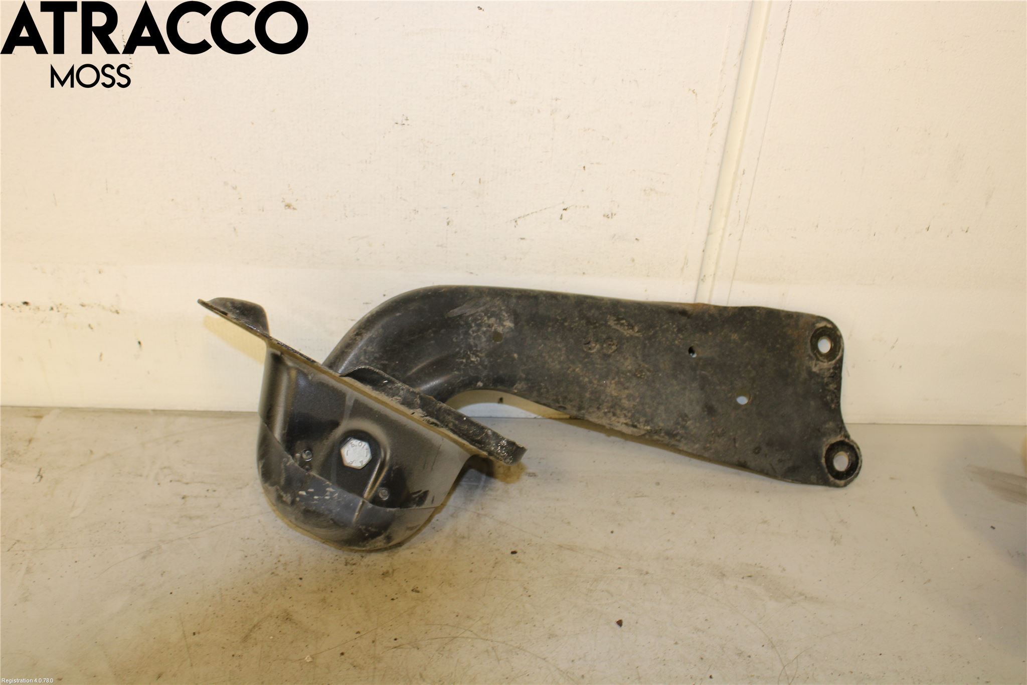 Volkswagen VW PASSAT 15-19 Bærearm Bak Høyre